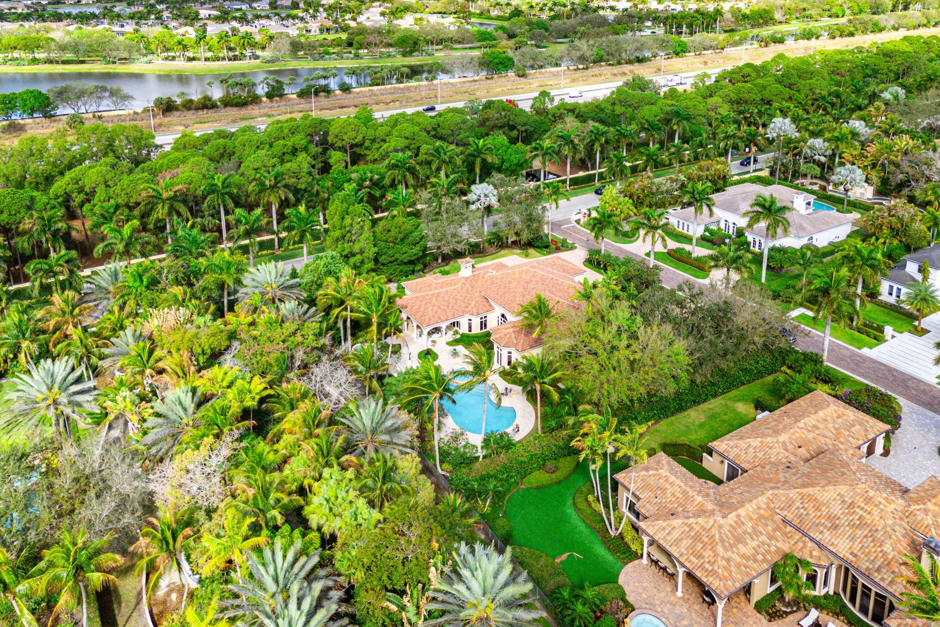 OLD PALM 4 - Residential