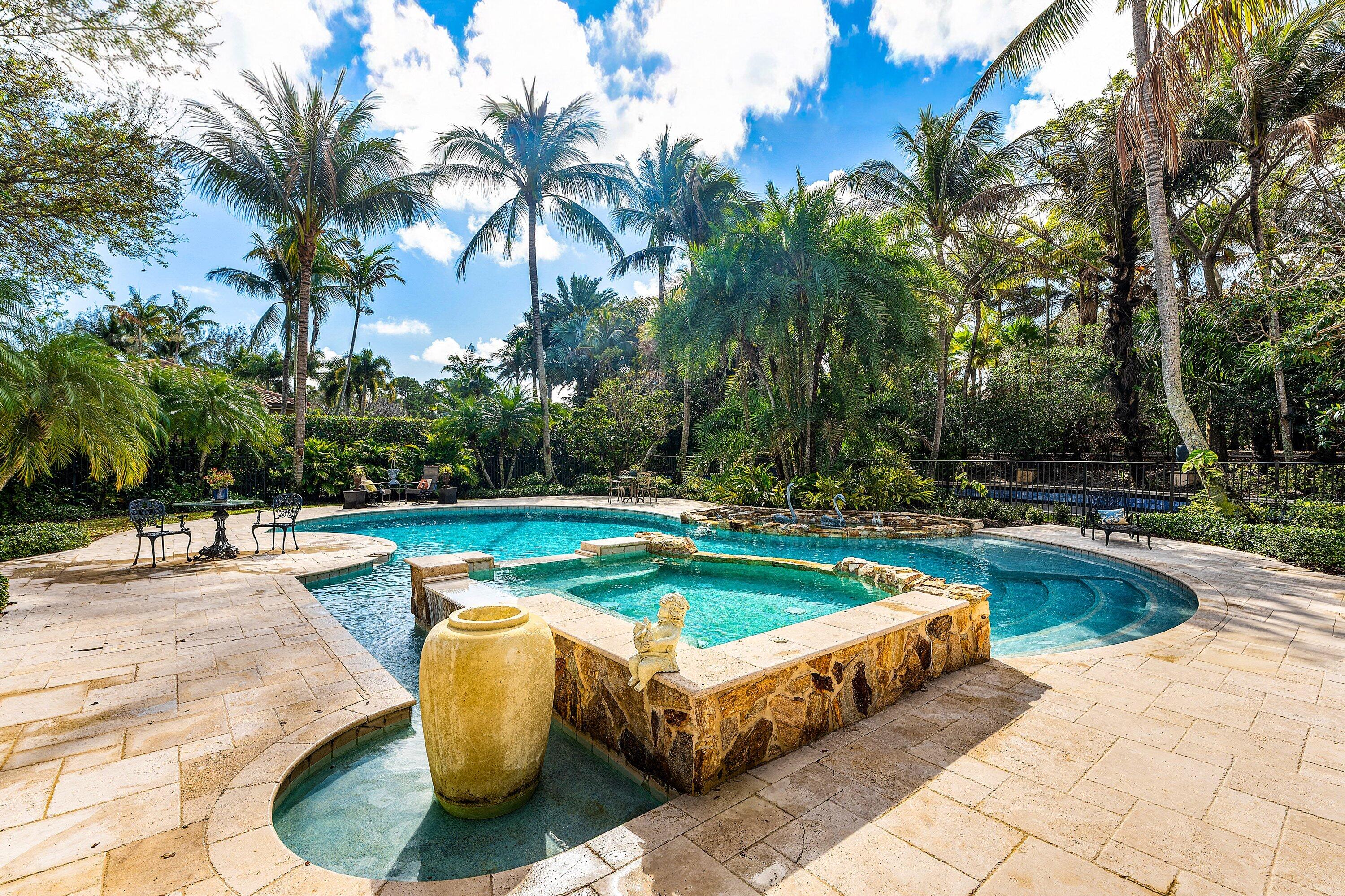 OLD PALM 4 - Residential