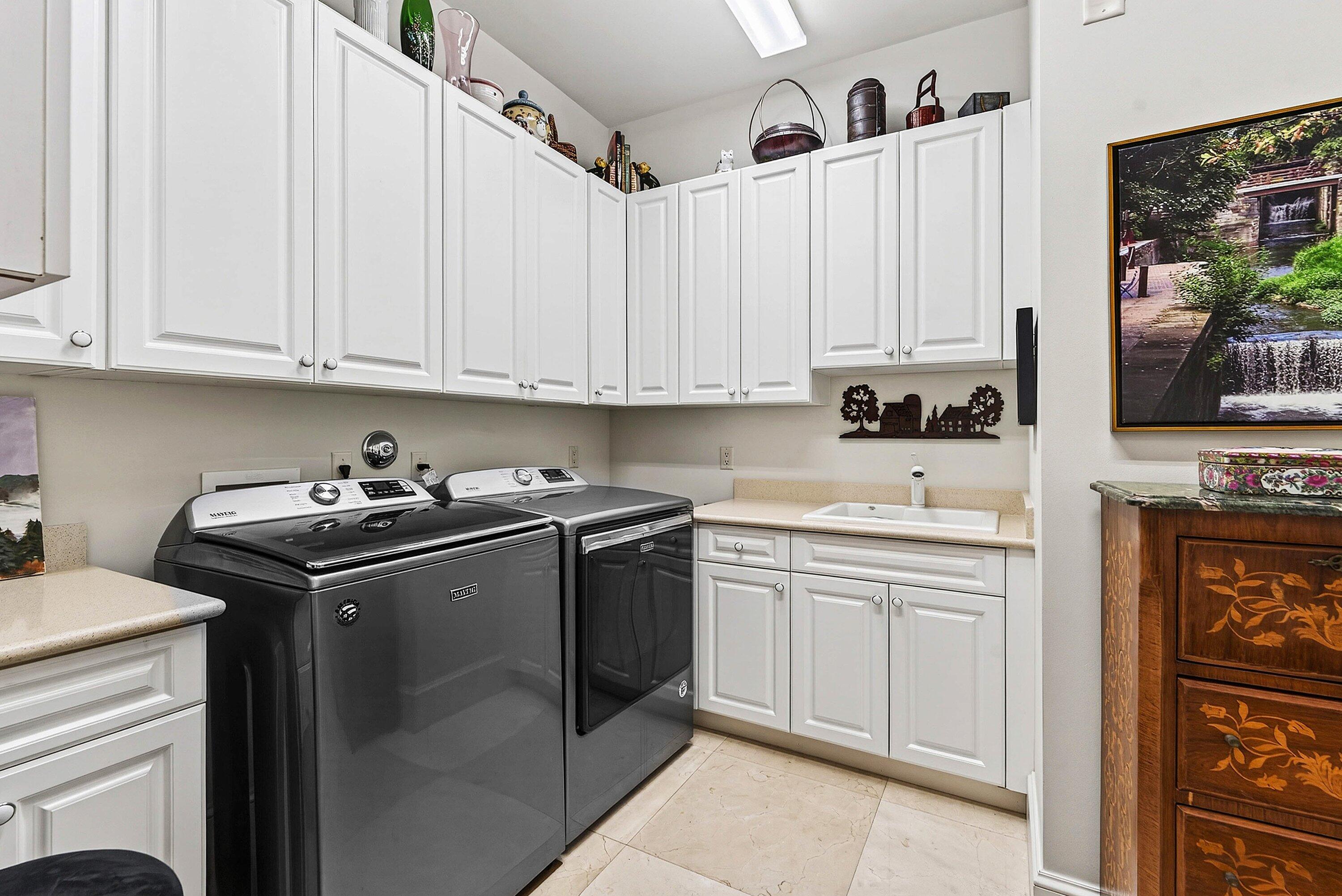 OLD PALM 4 - Residential