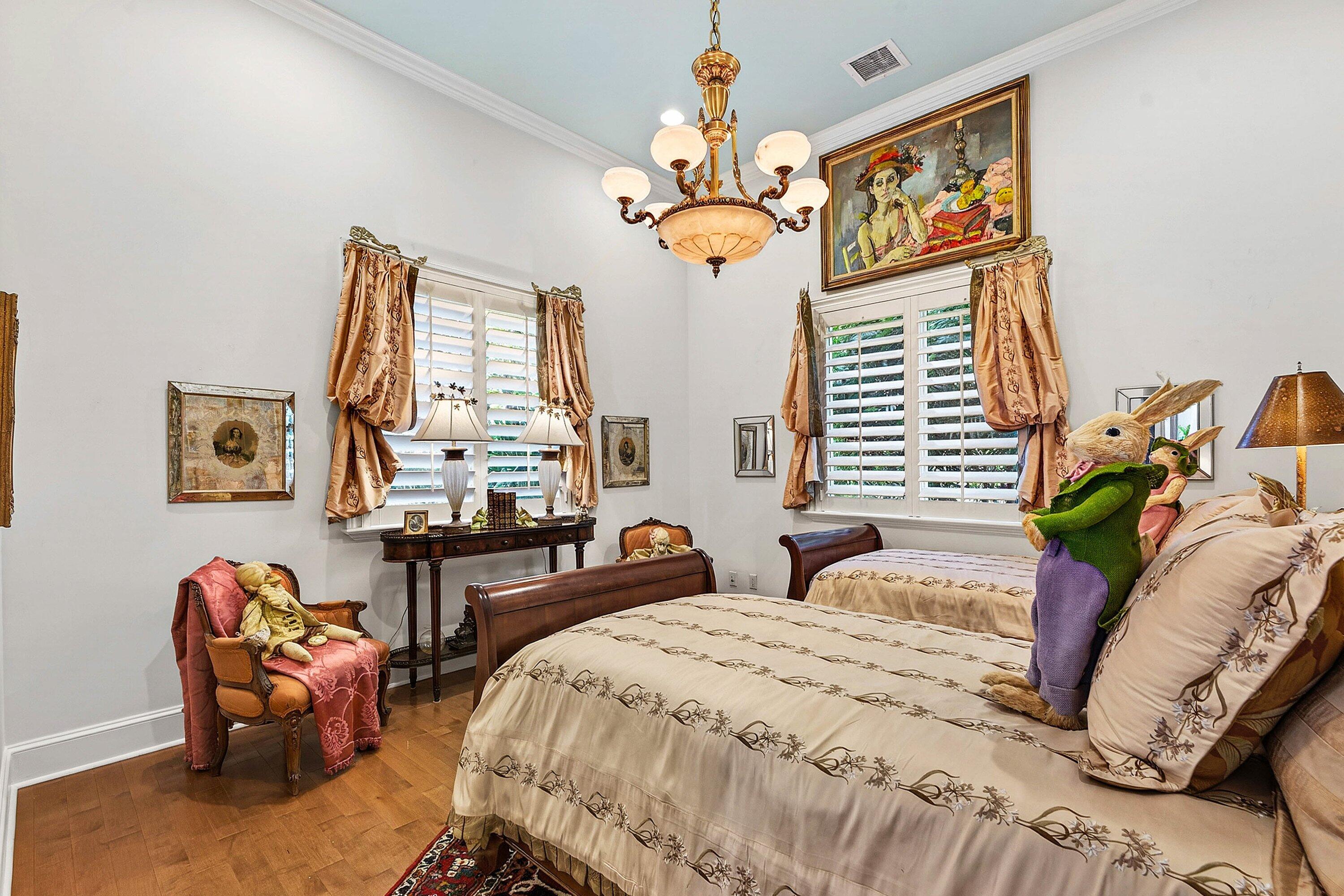 OLD PALM 4 - Residential