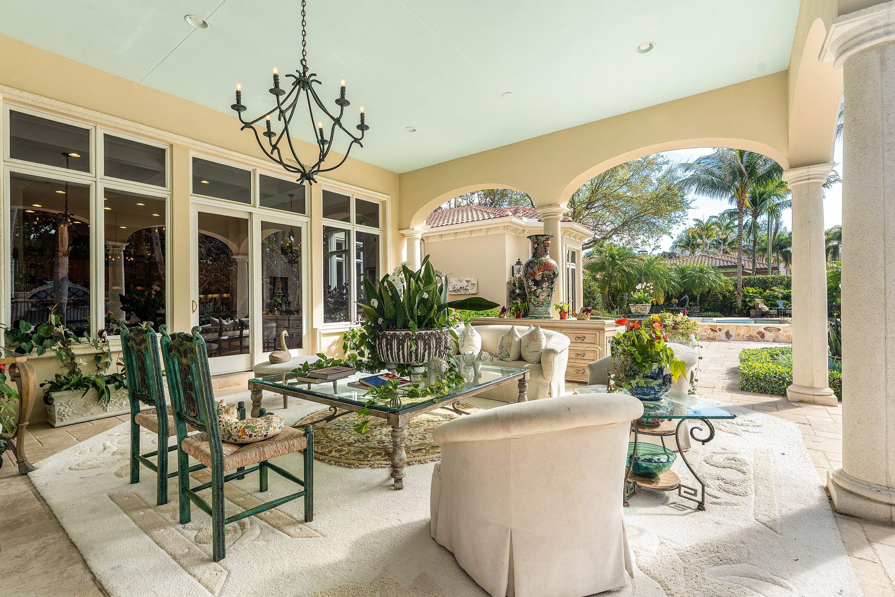 OLD PALM 4 - Residential