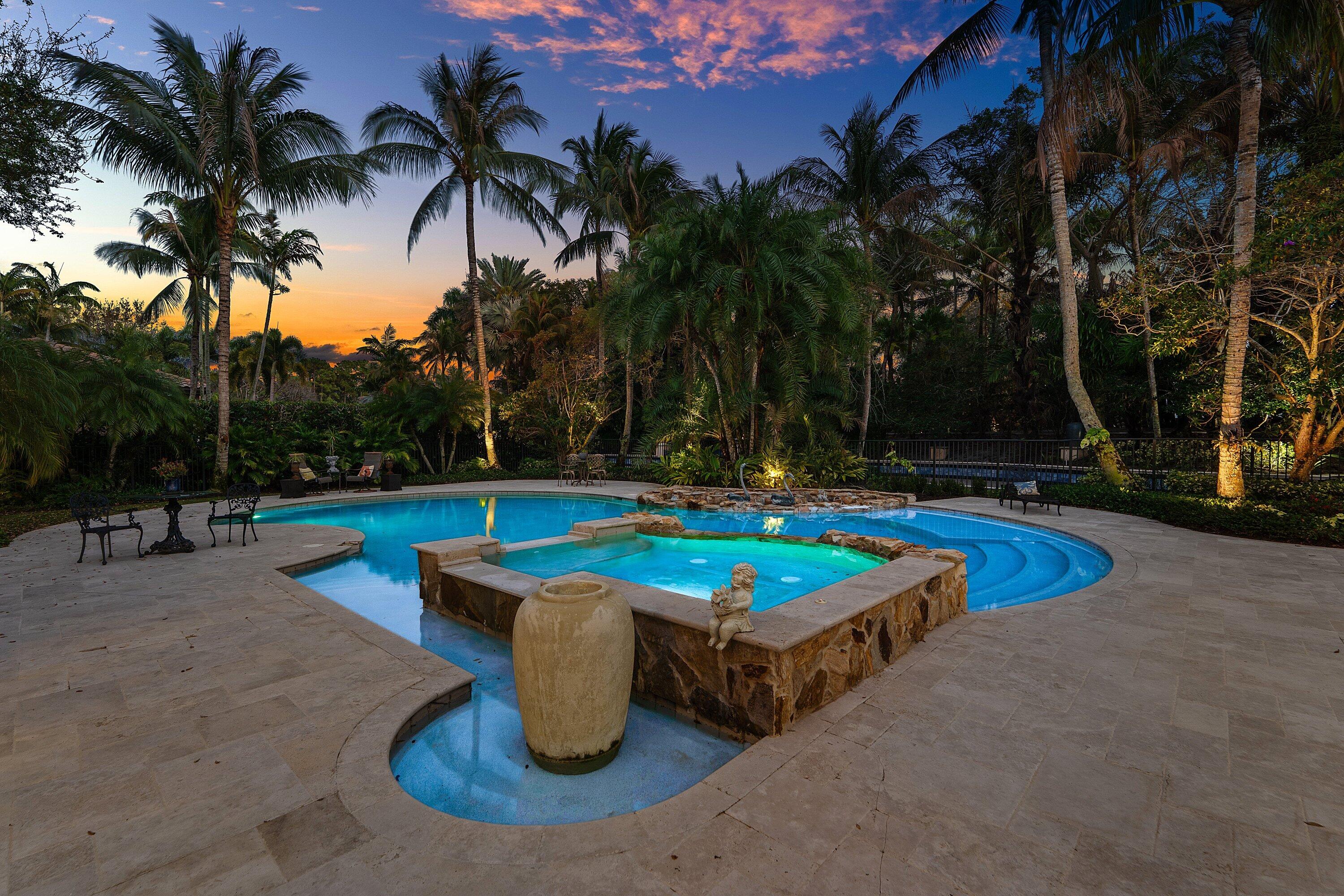 OLD PALM 4 - Residential