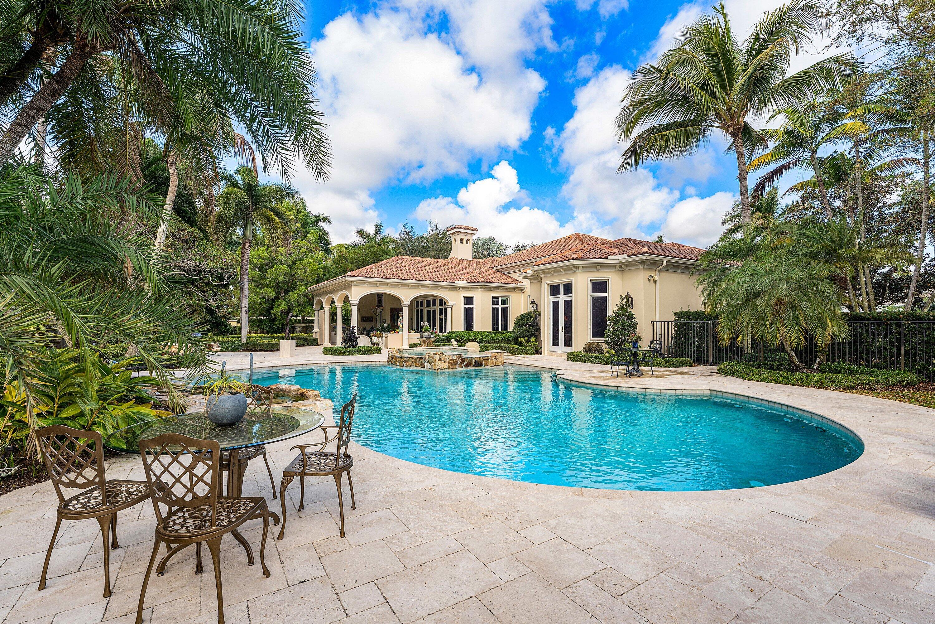 OLD PALM 4 - Residential