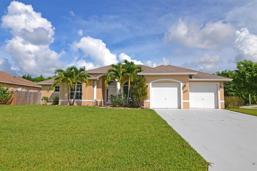 Very Spacious Home, Upgraded Kitchen, Extended 2 Car Garage, Close Highway Access, Quiet Neighborhood!