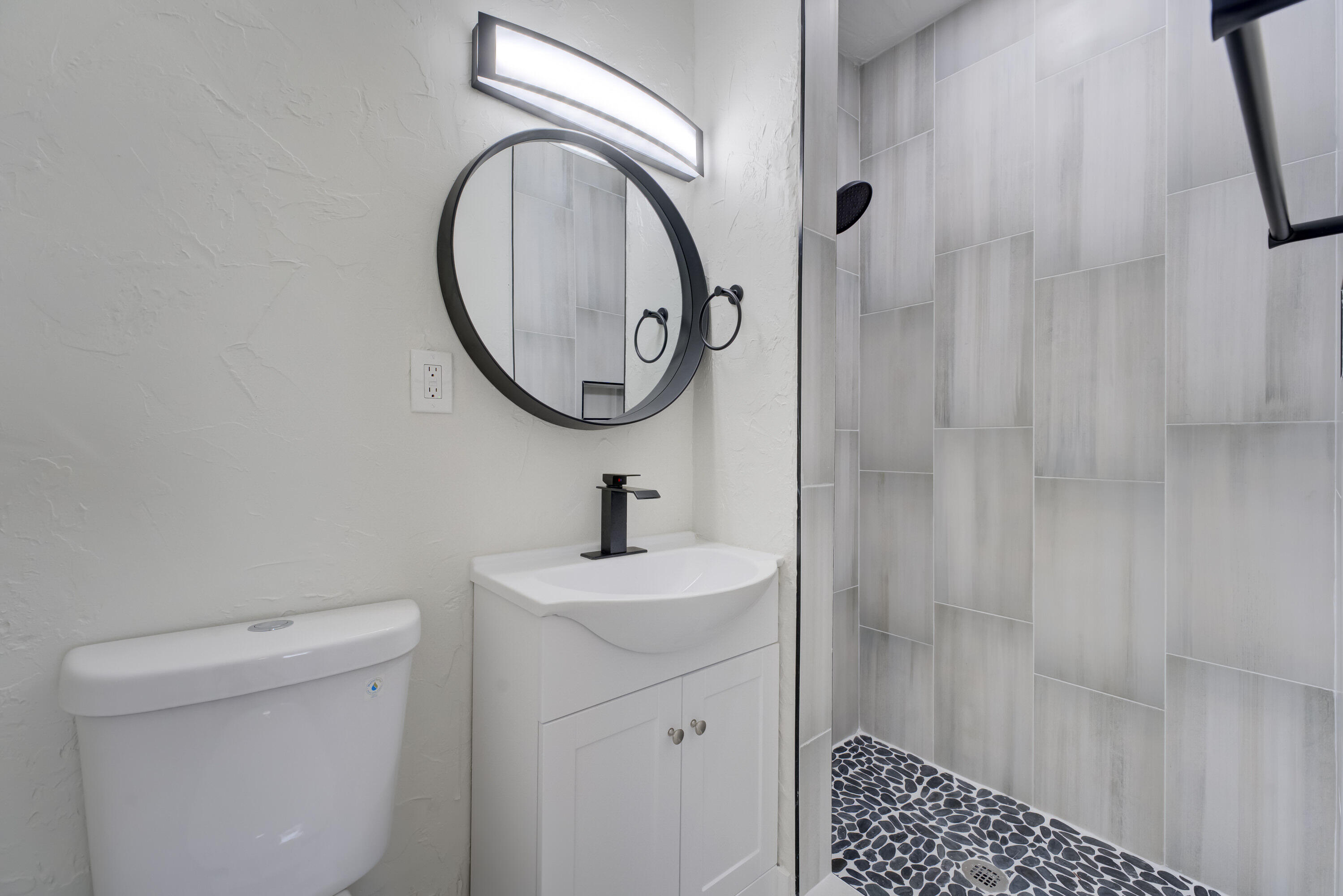 LAKE VIEW RIDGE - Residential