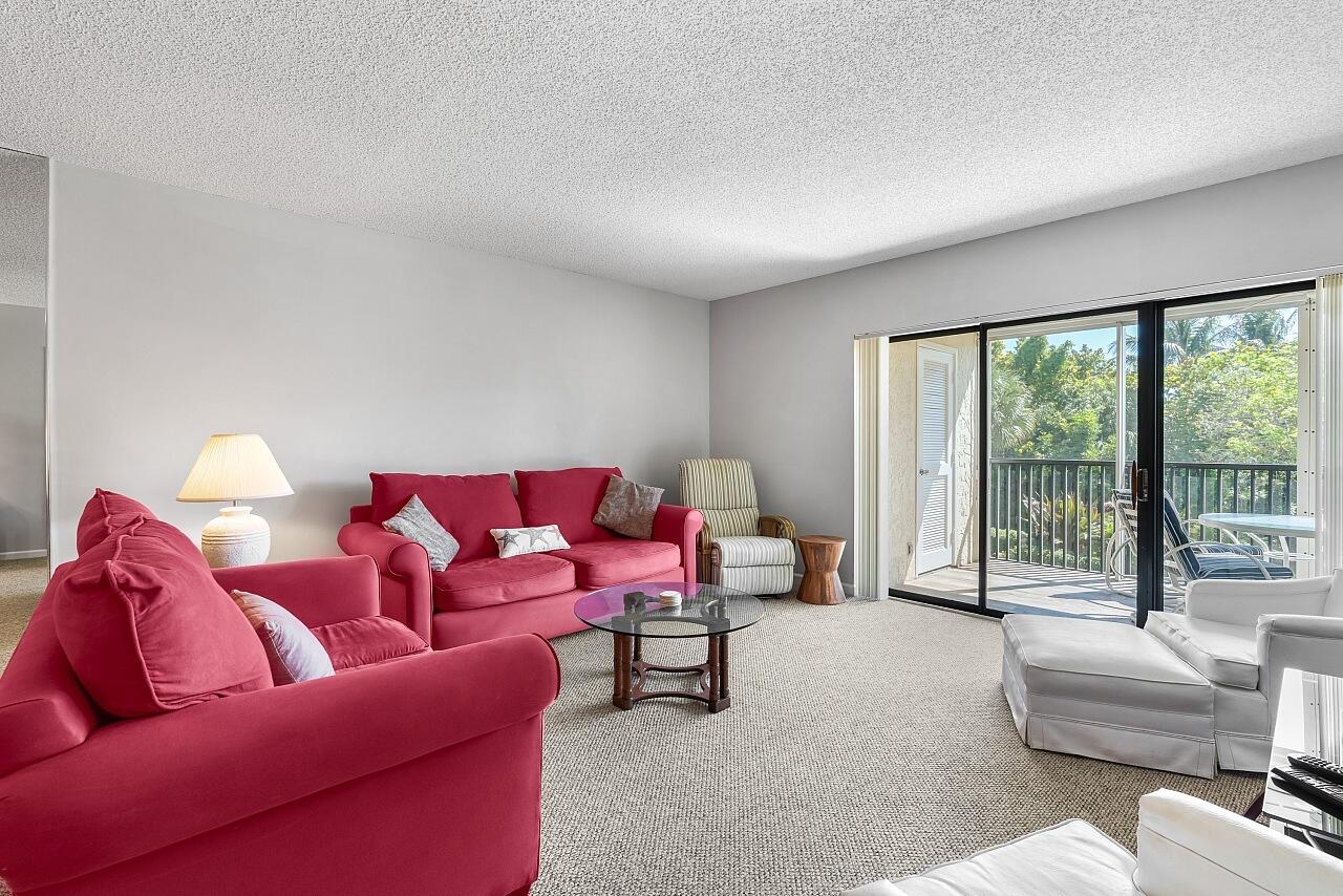 OCEAN PARKS CONDO - Residential