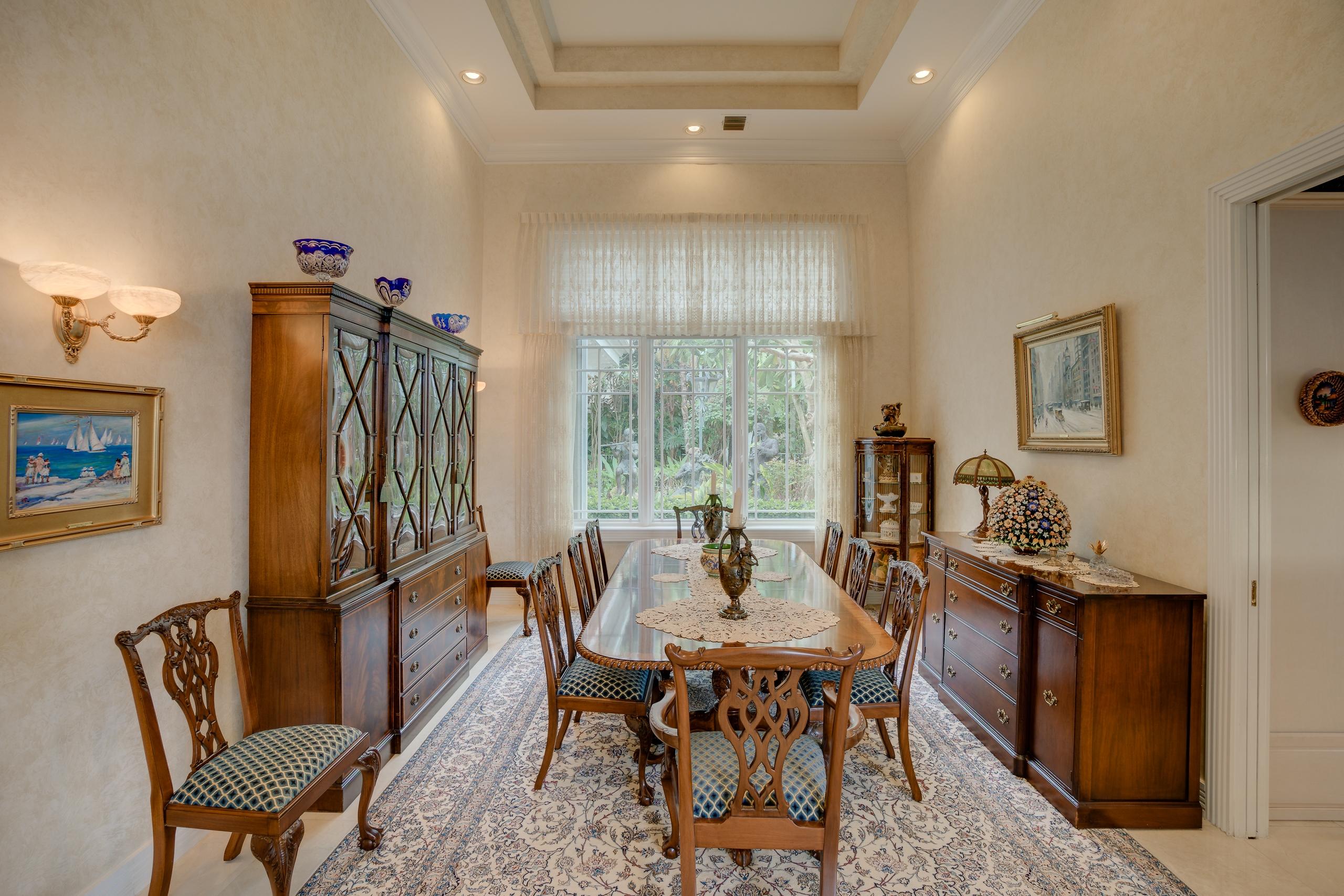 ADMIRALS COVE PAR E - Residential