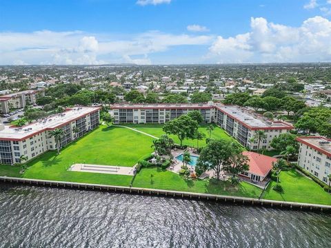 3100 NE 48th Ct 415 Lighthouse Point FL 33064