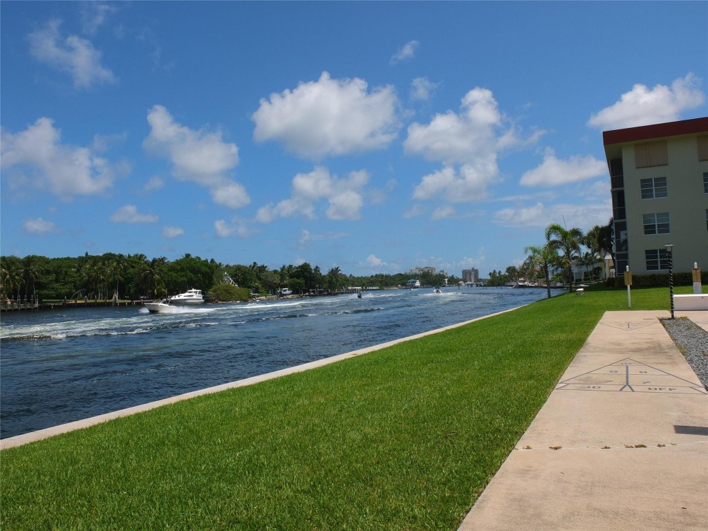 Palm Aire at Coral Key - Residential