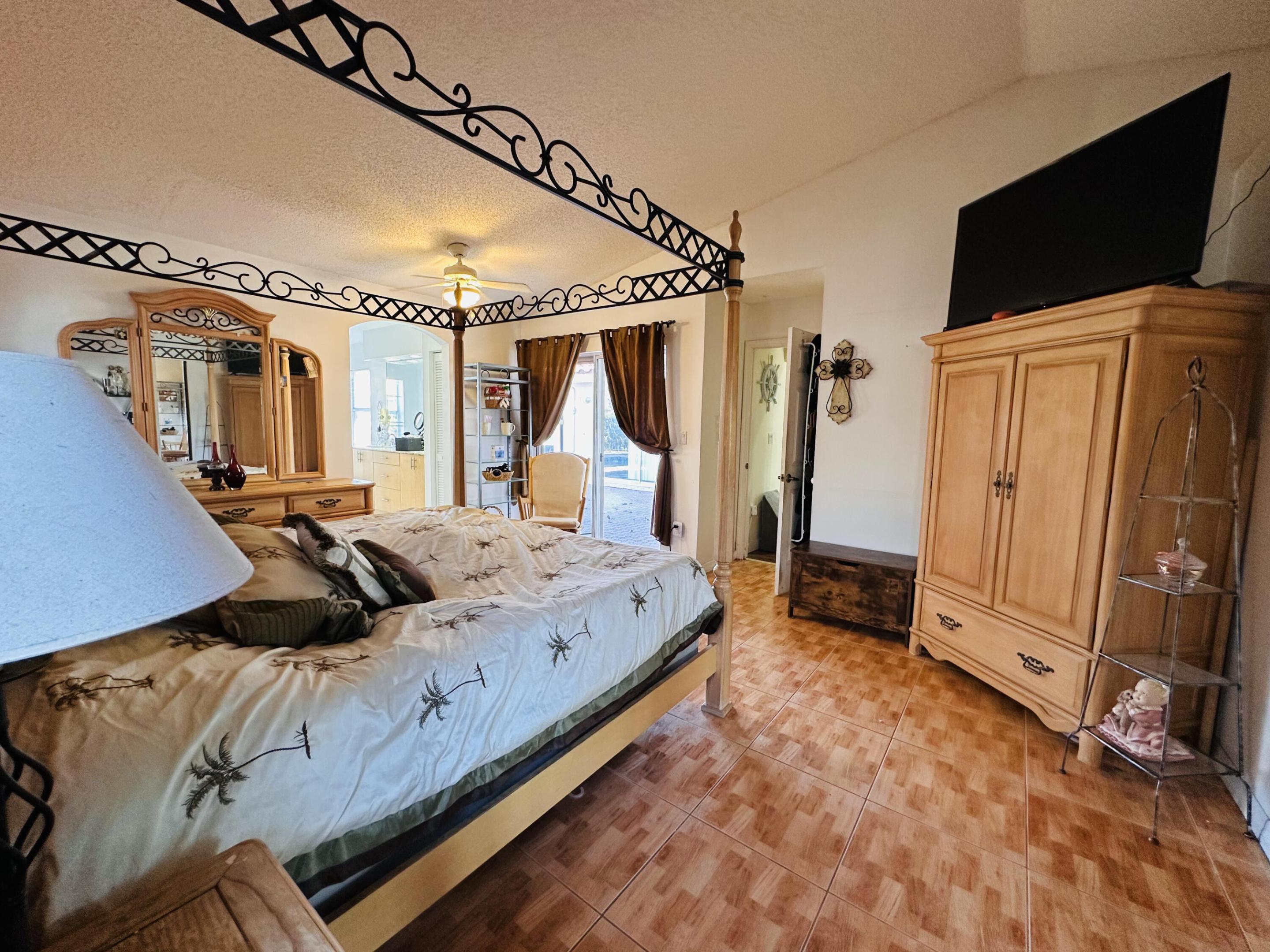 FLAMINGO ESTATES - Residential