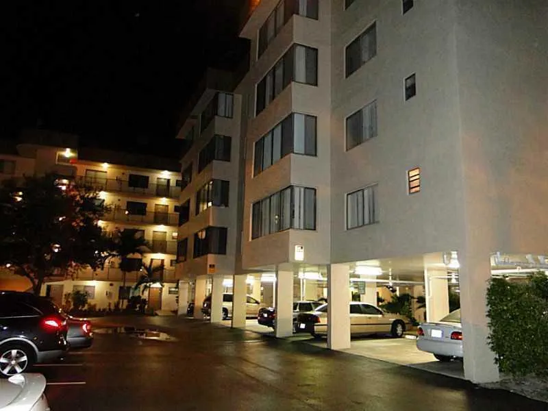 8000 Hampton Blvd Unit 301  