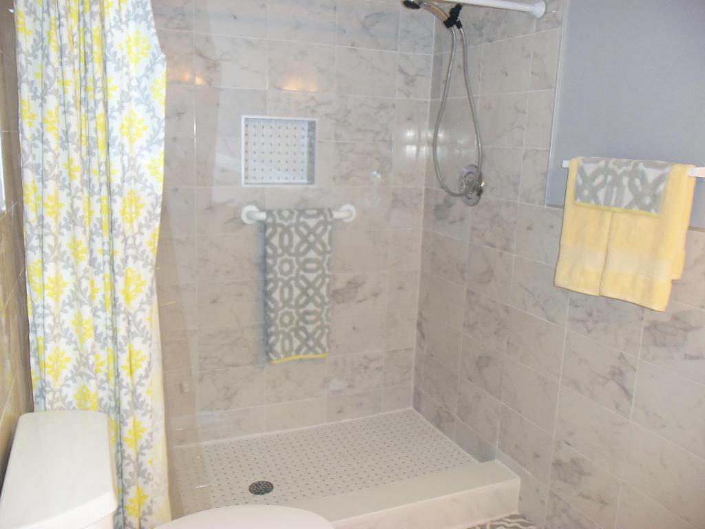 SUN VALLEY EAST CONDO - Residential