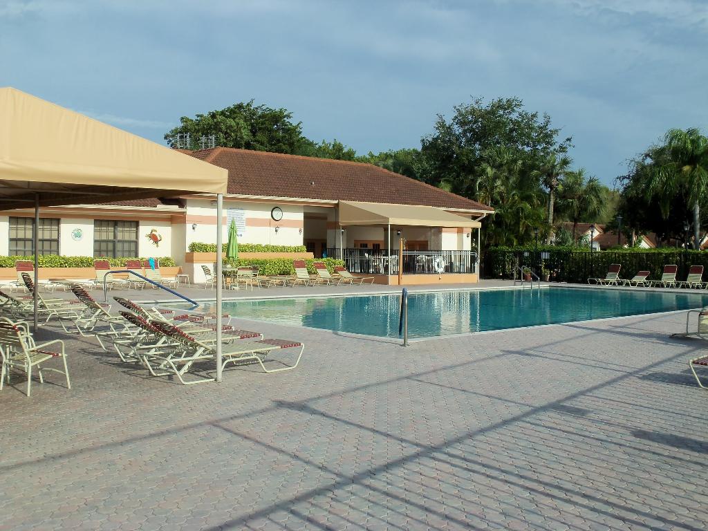 SUN VALLEY EAST CONDO - Residential