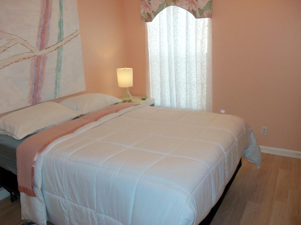 SUN VALLEY EAST CONDO - Residential