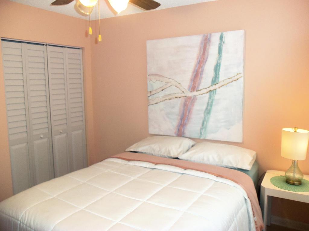 SUN VALLEY EAST CONDO - Residential