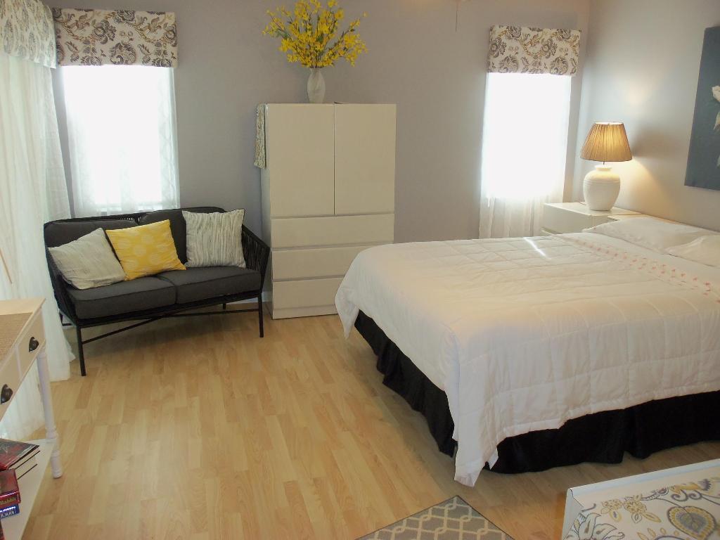 SUN VALLEY EAST CONDO - Residential