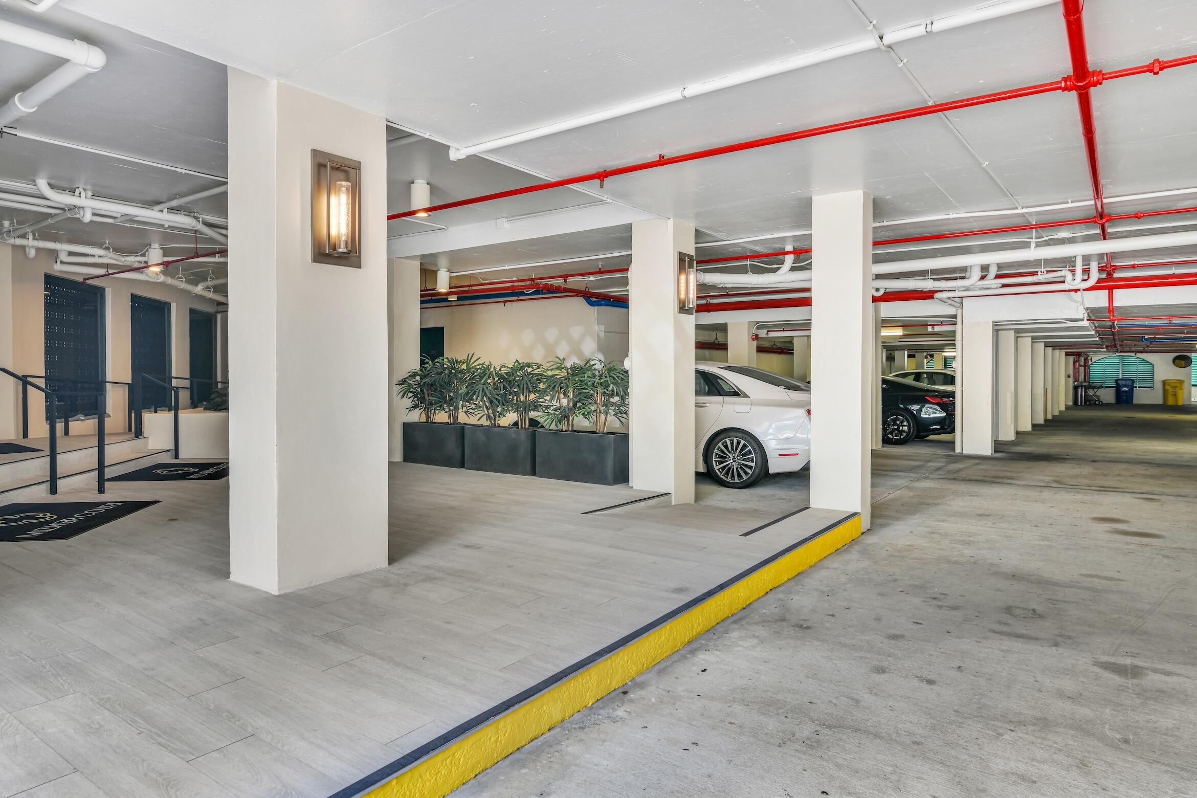 MIZNER COURT CONDO - Residential