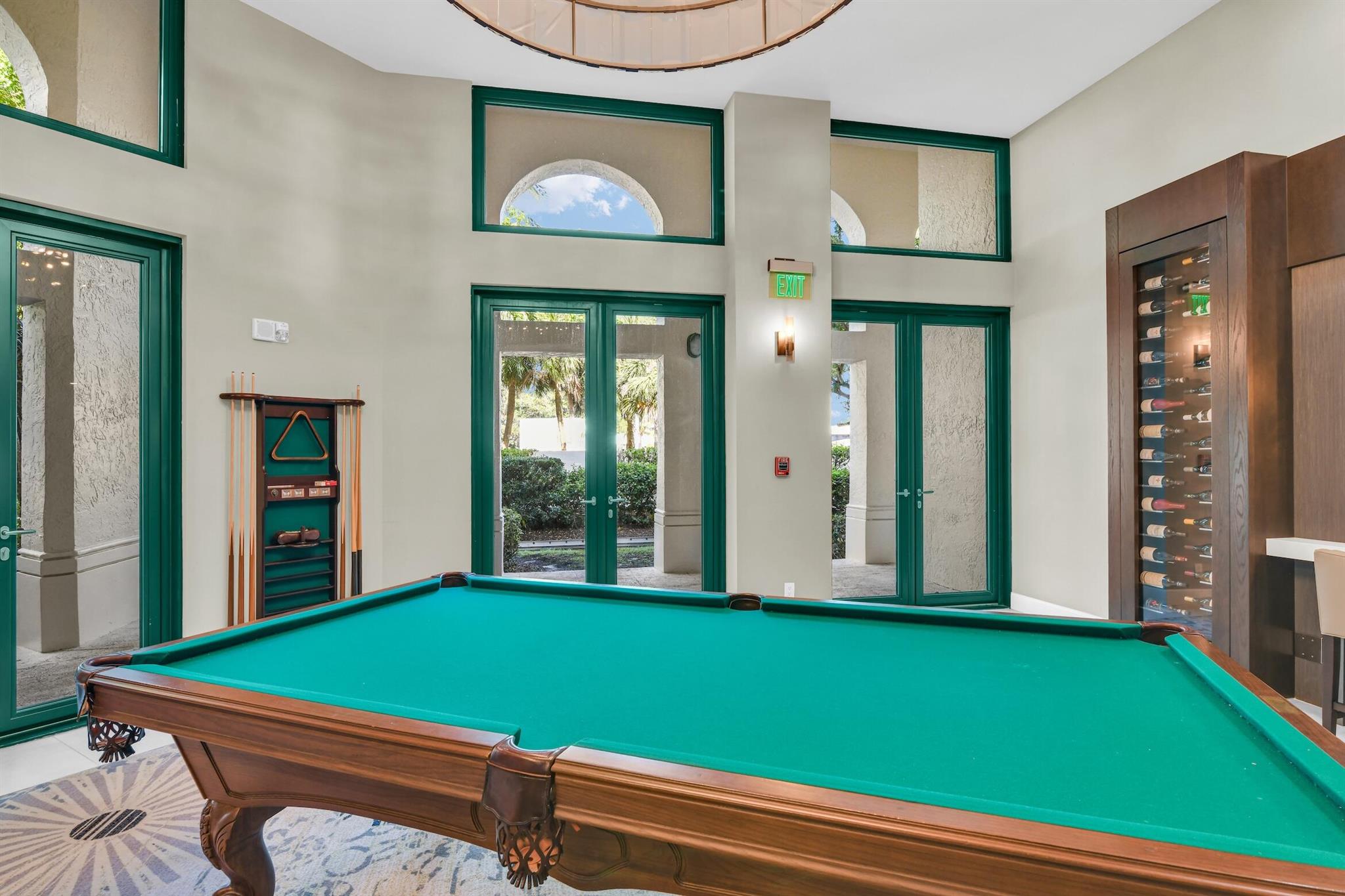 MIZNER COURT CONDO - Residential