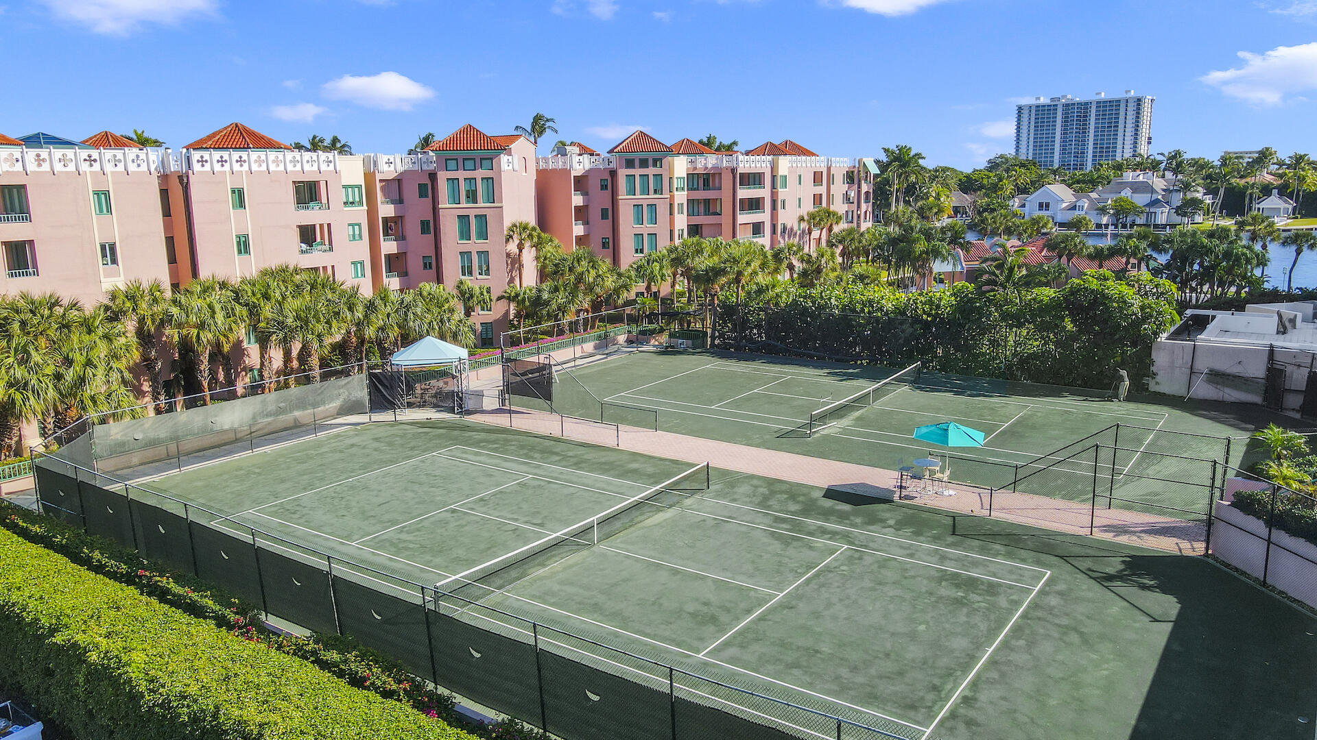 MIZNER COURT CONDO - Residential