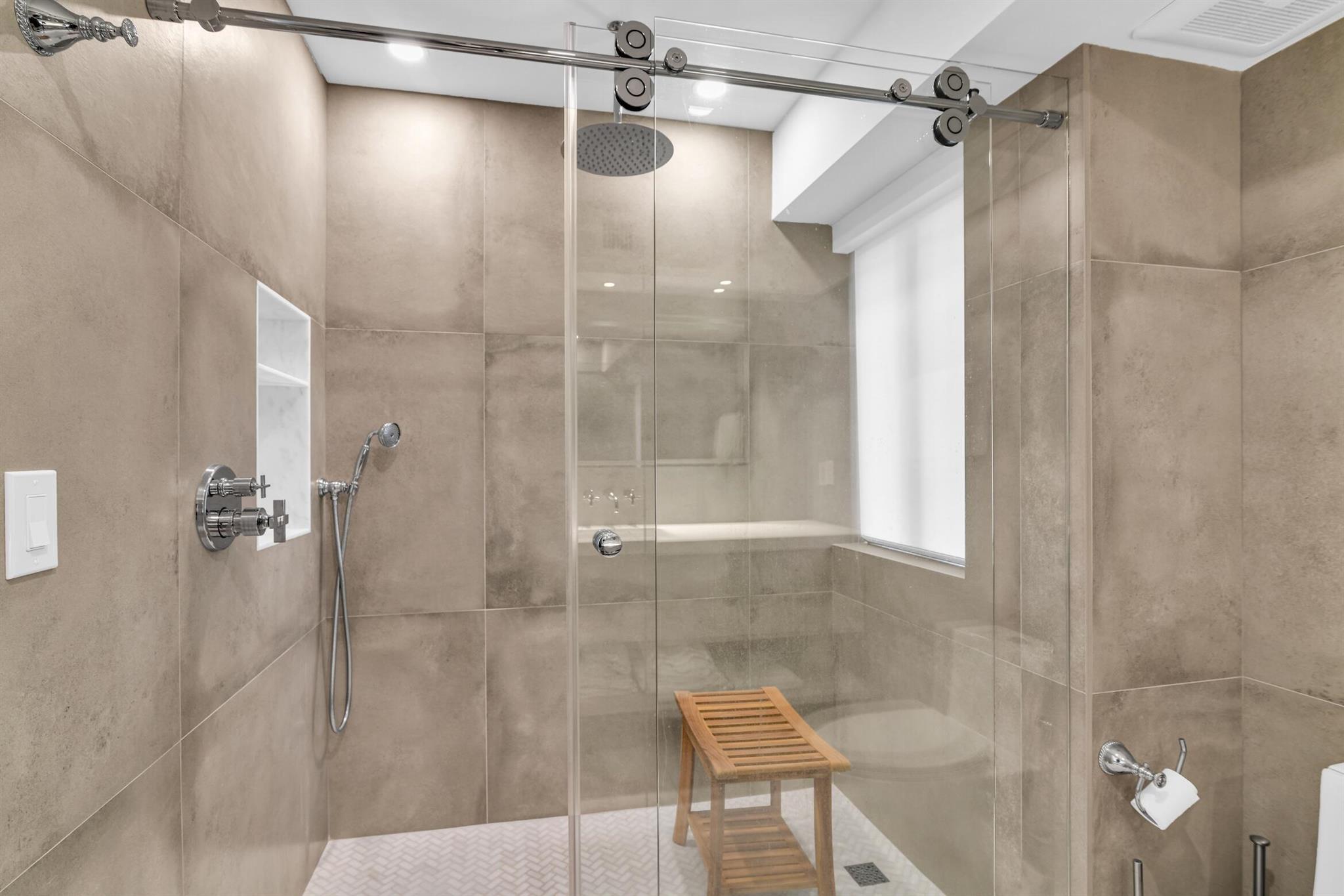 MIZNER COURT CONDO - Residential