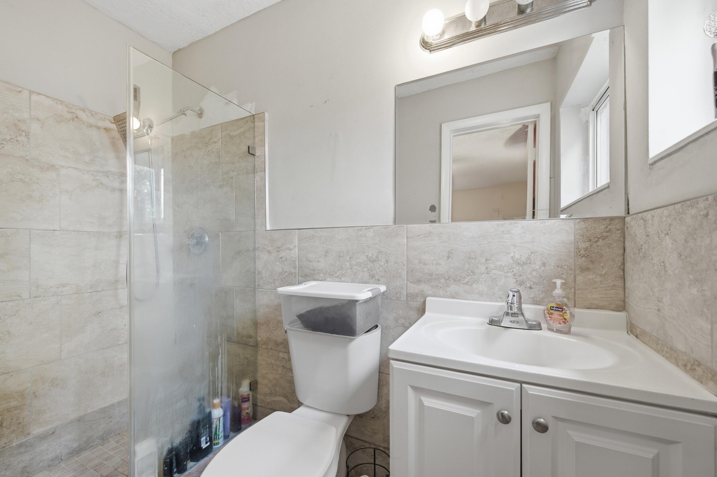 GREENLEAF - Residential