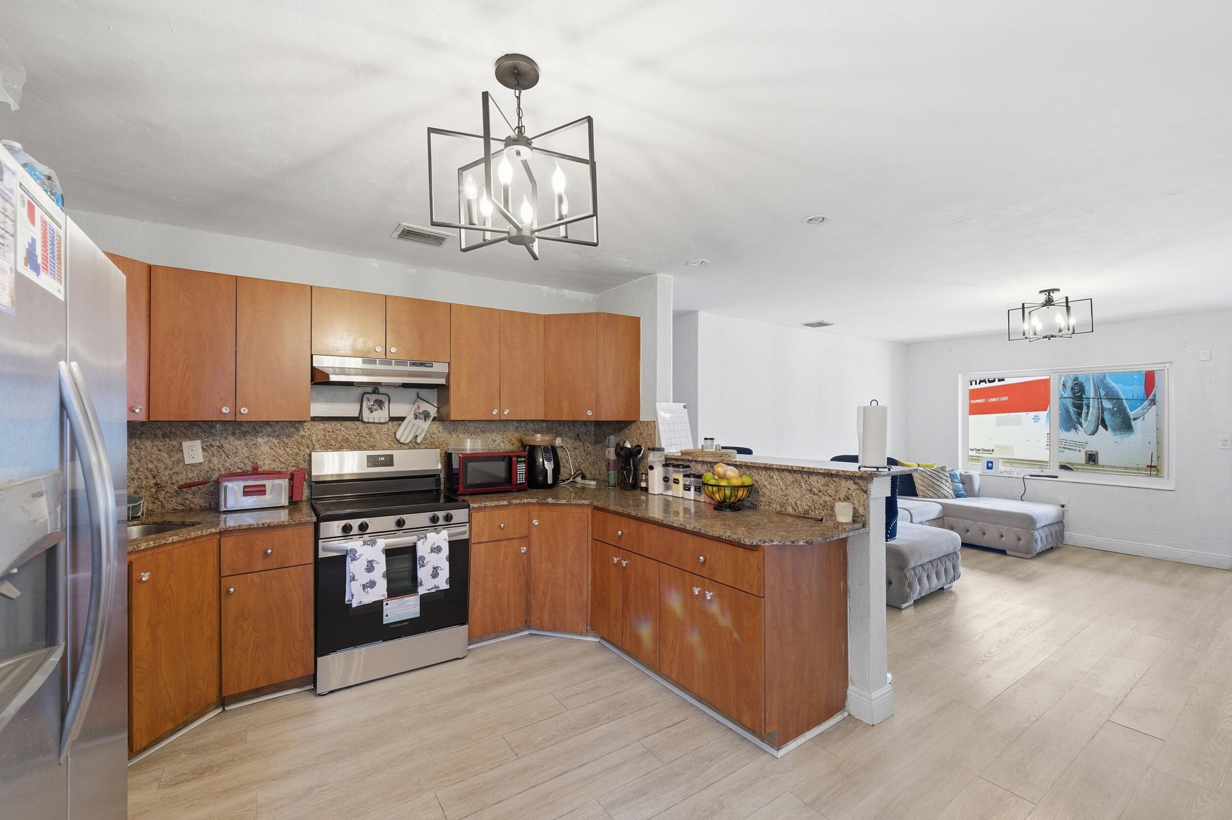 GREENLEAF - Residential