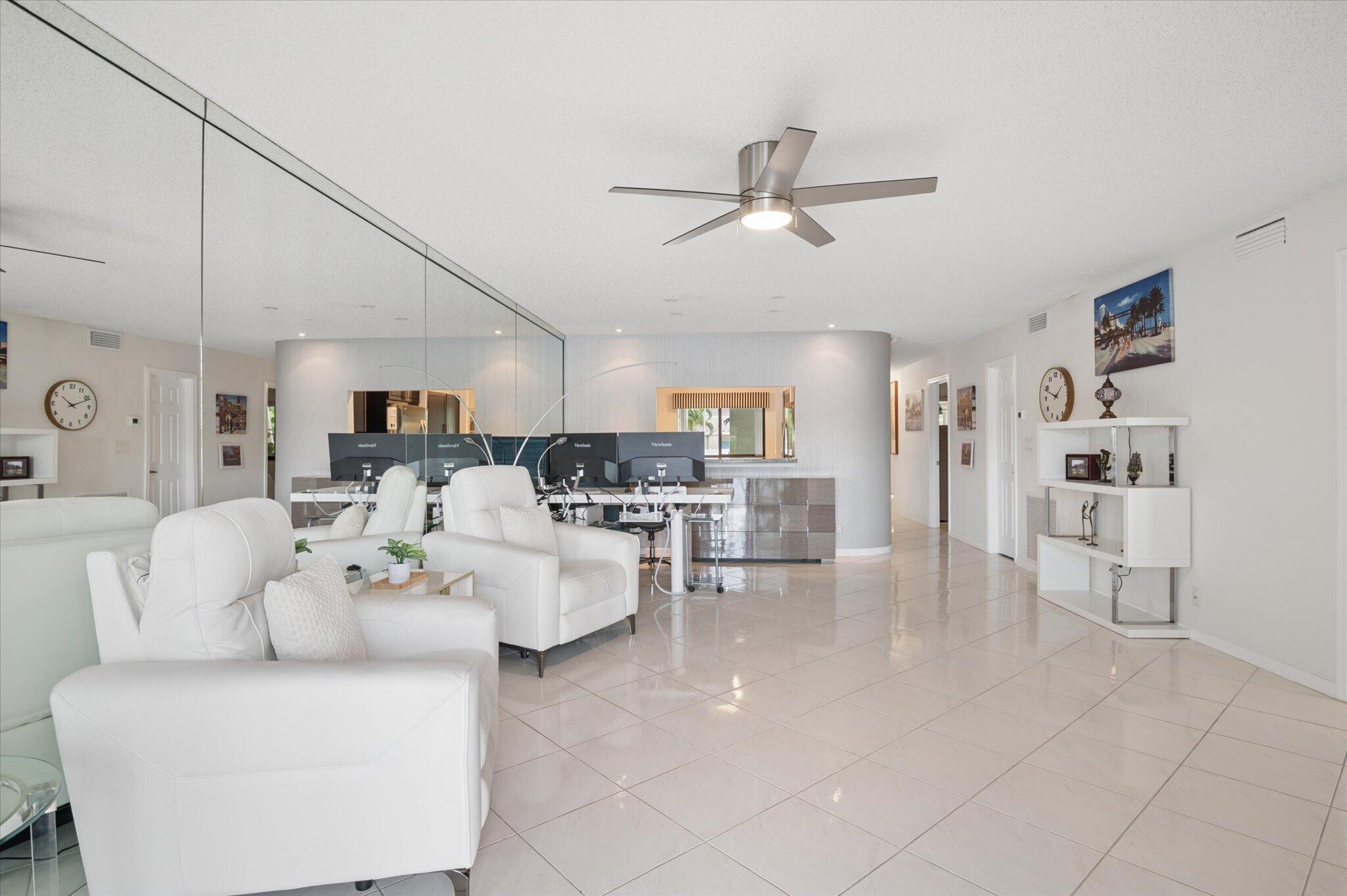 1101 S RIVERSIDE Drive 103