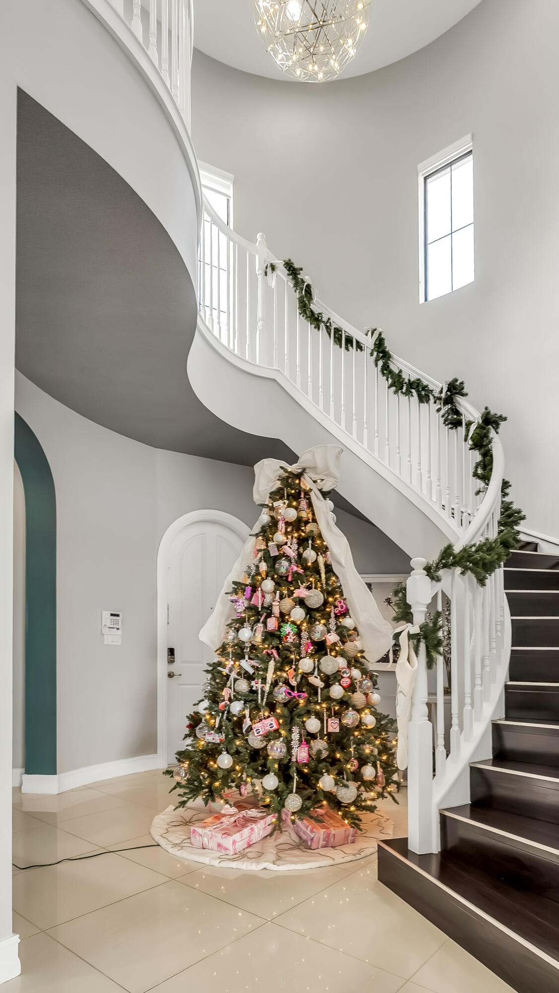 BRUSCHI PROPERTY - Residential