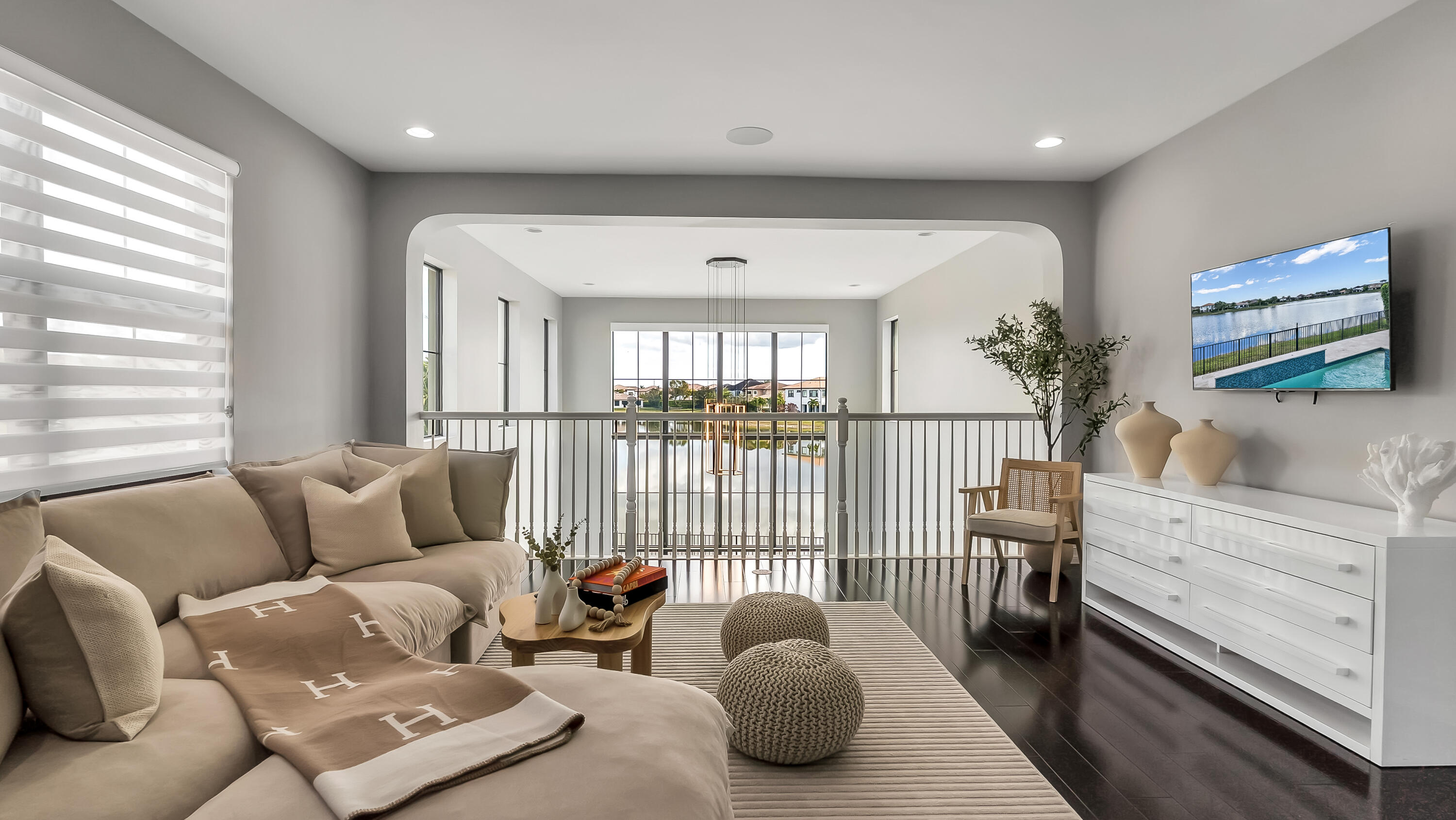 BRUSCHI PROPERTY - Residential