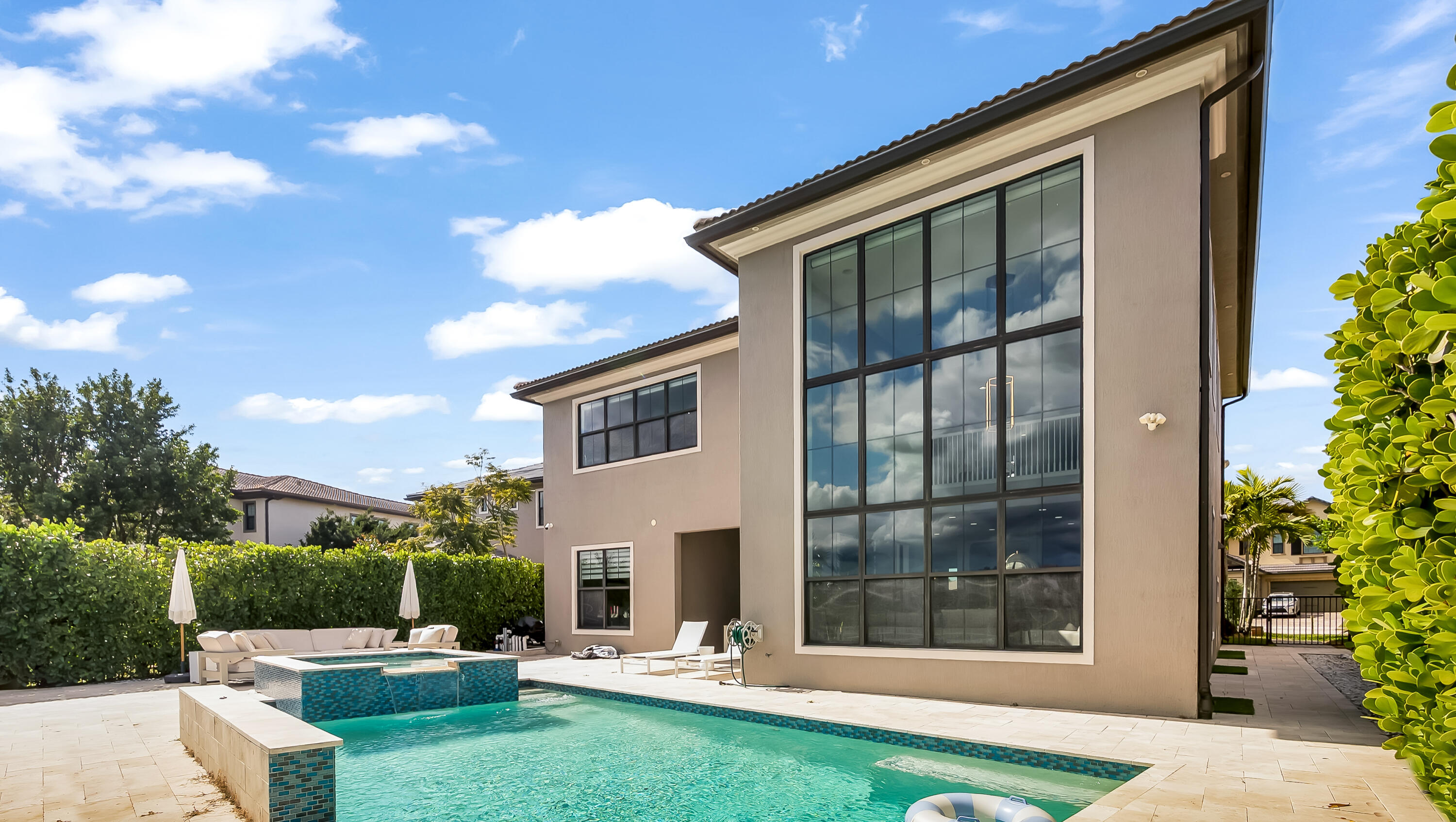 BRUSCHI PROPERTY - Residential