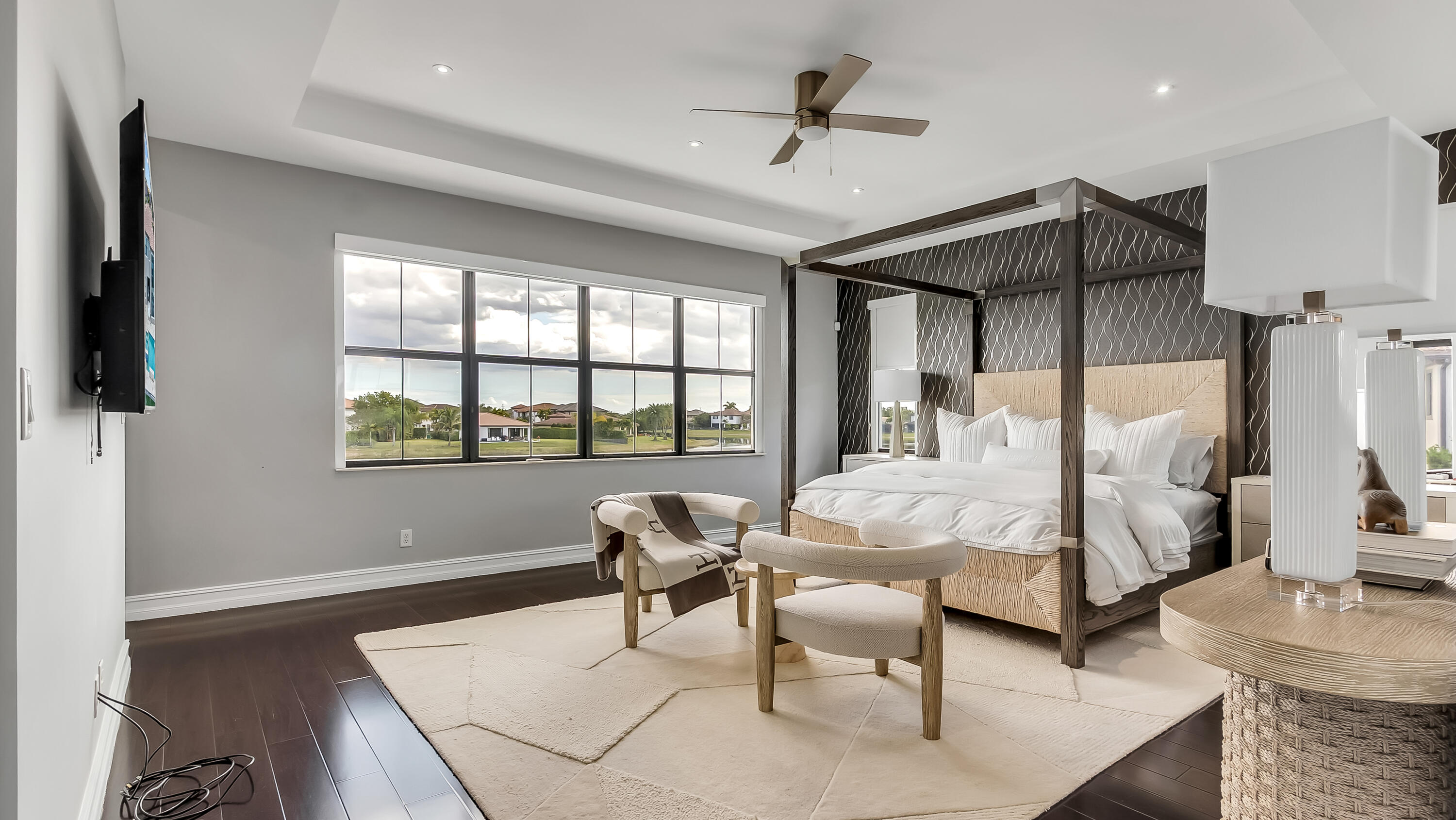 BRUSCHI PROPERTY - Residential