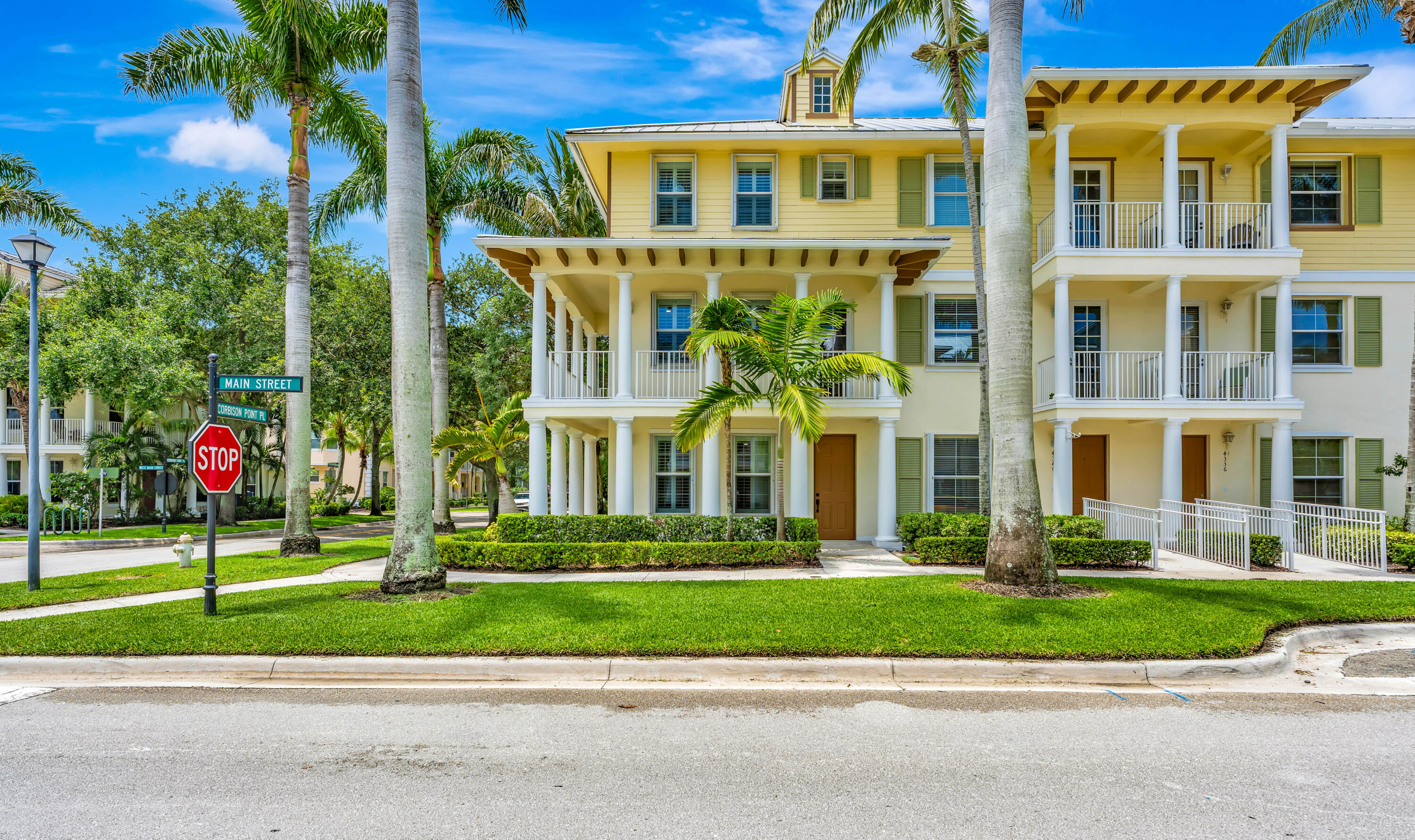 4344 Main Street