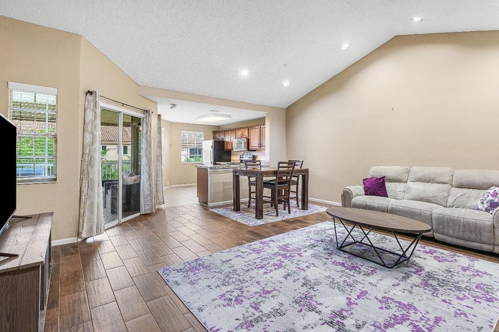 Photo of 6626 Via Regina, Boca Raton, FL 33433 (MLS # R11158817)