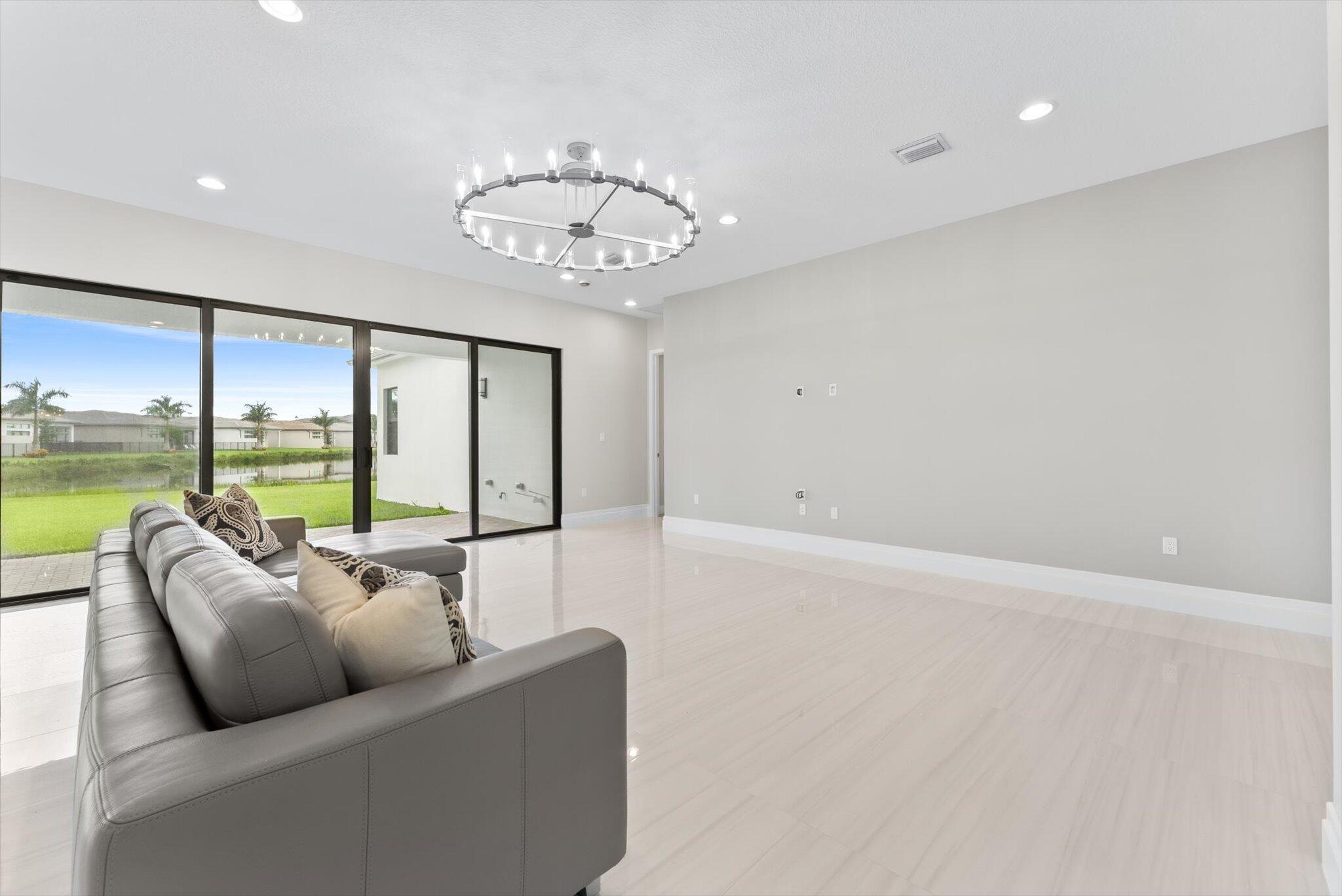 BOCA RATON GOLF COURSE PU - Residential