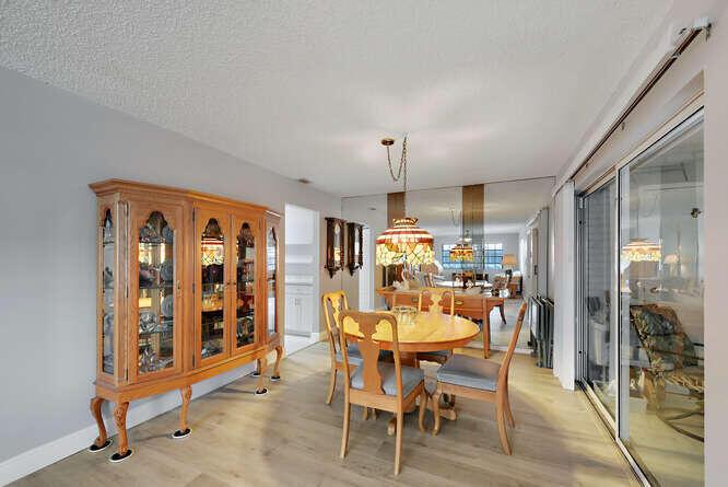 LIMETREE CONDO - Residential