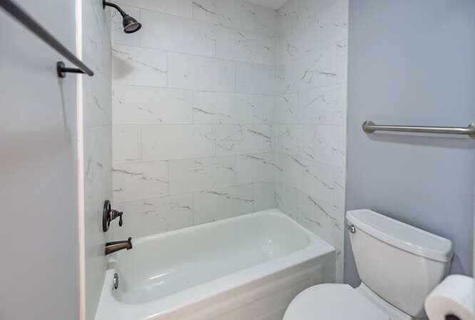 LIMETREE CONDO - Residential