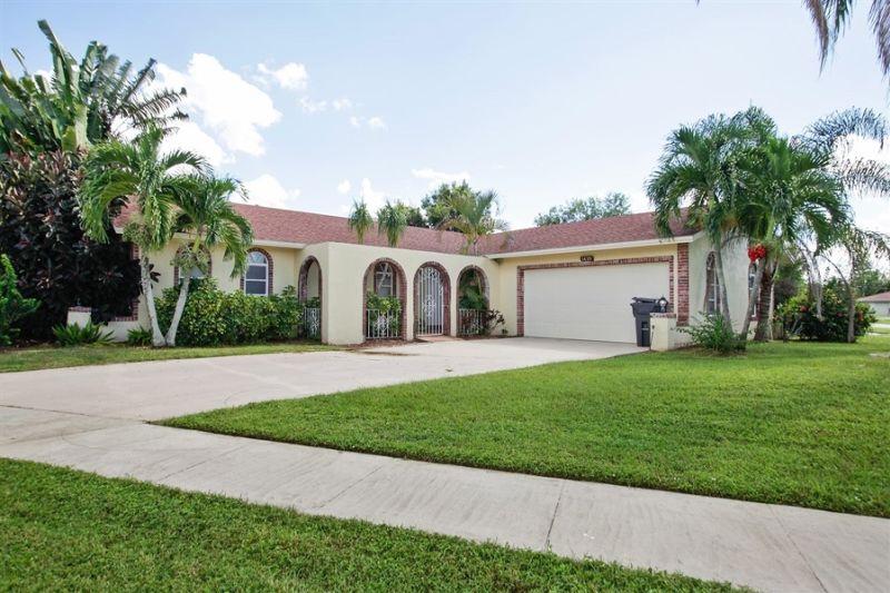 SOUTH SHORE NO 2A - Residential Lease