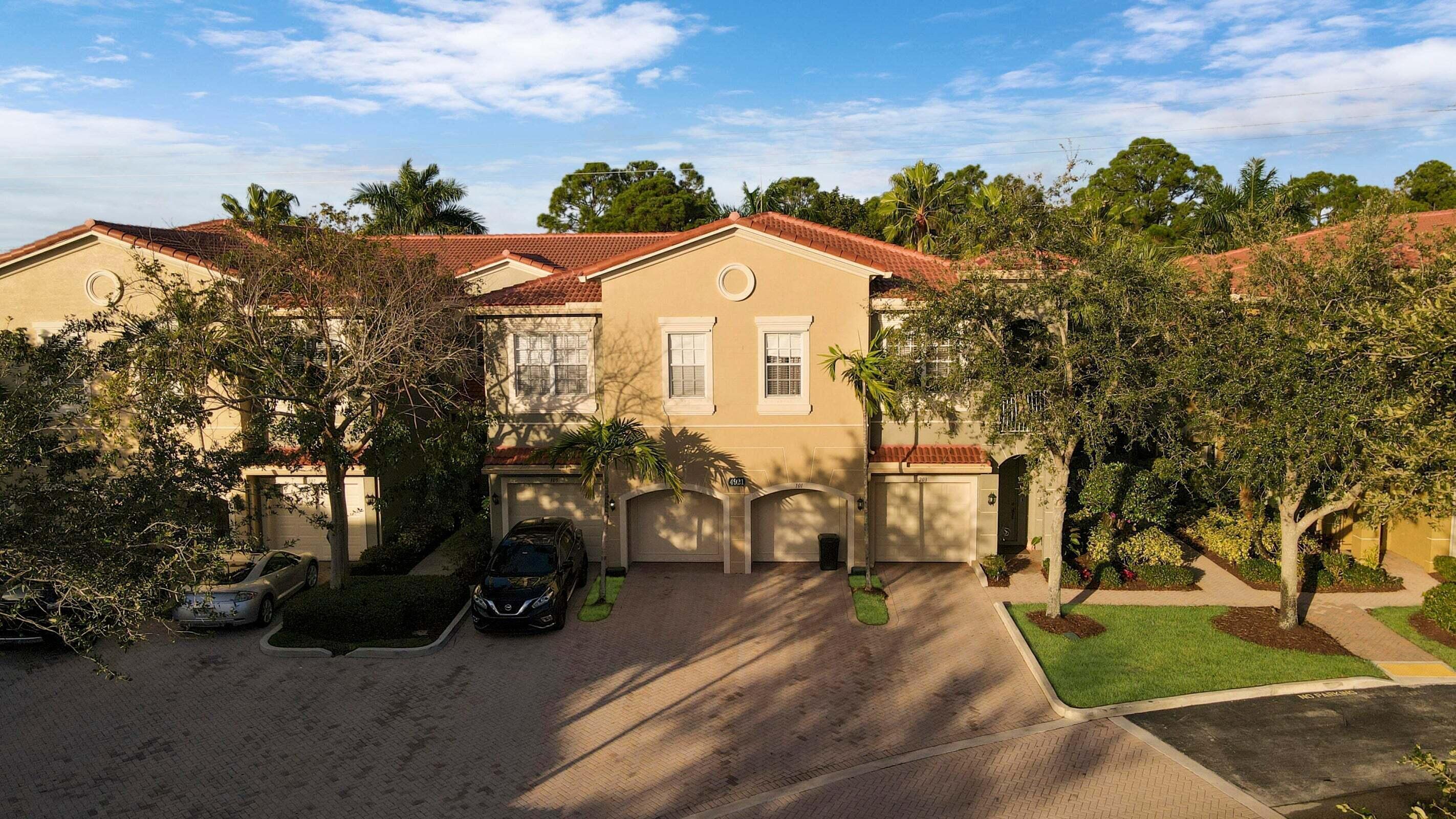 LEGENDS AT THE GARDENS CONDO - Residential Lease