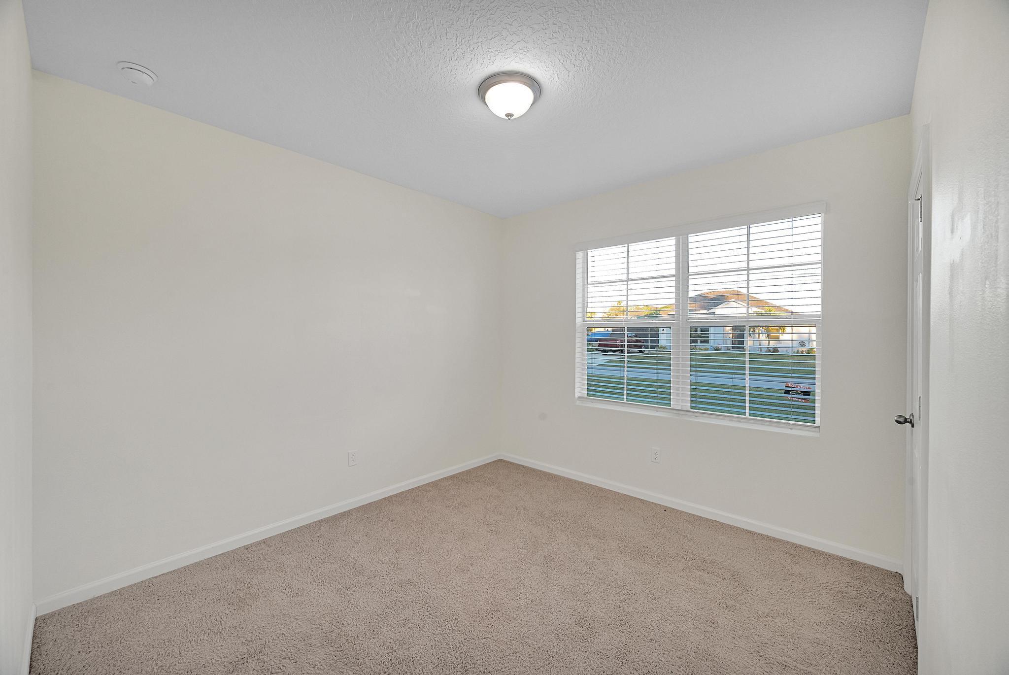 PORT ST LUCIE SECTION 40 - Residential Lease