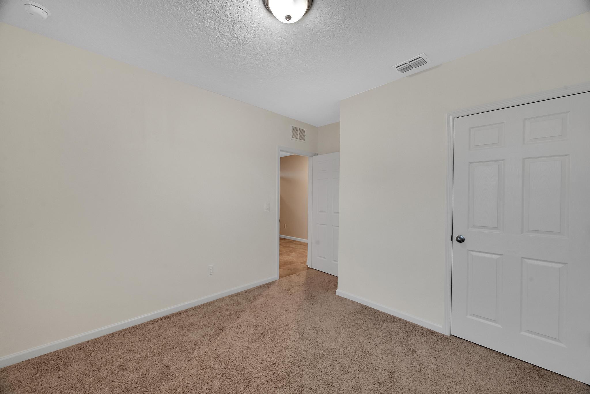 PORT ST LUCIE SECTION 40 - Residential Lease