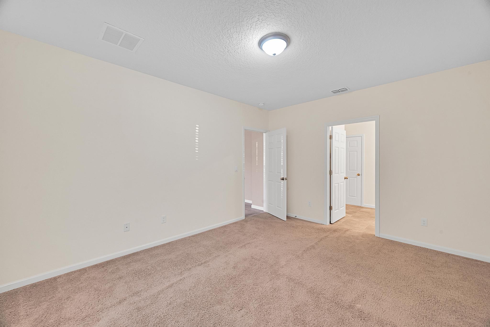 PORT ST LUCIE SECTION 40 - Residential Lease