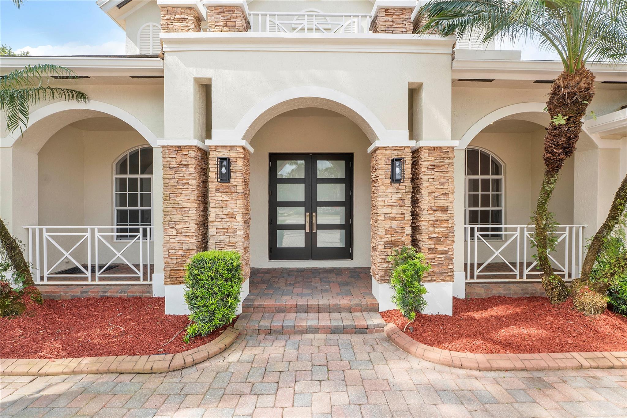 12590 N Winners Cir