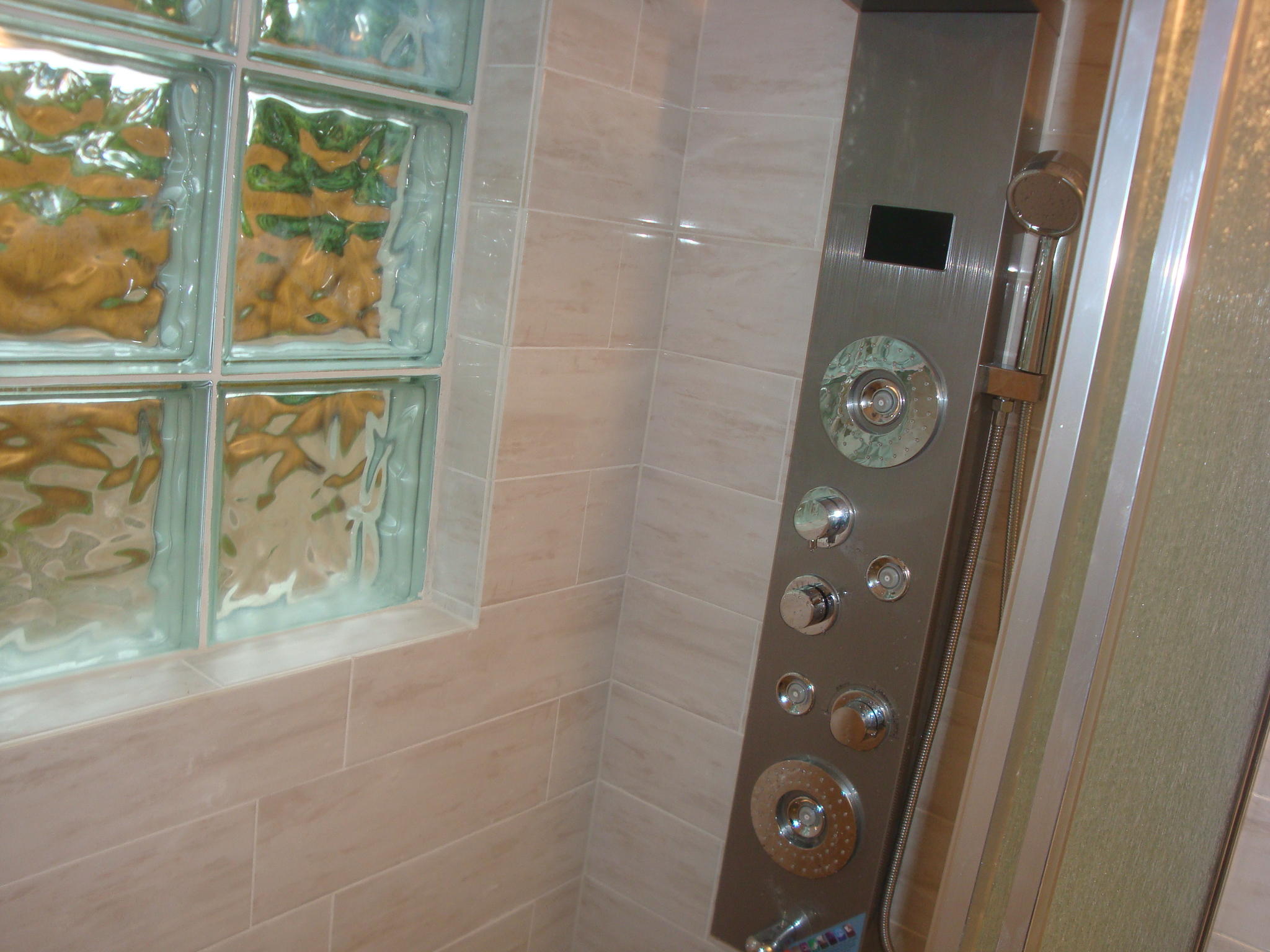 HOMES OF LEES CROSSING 6 - Residential