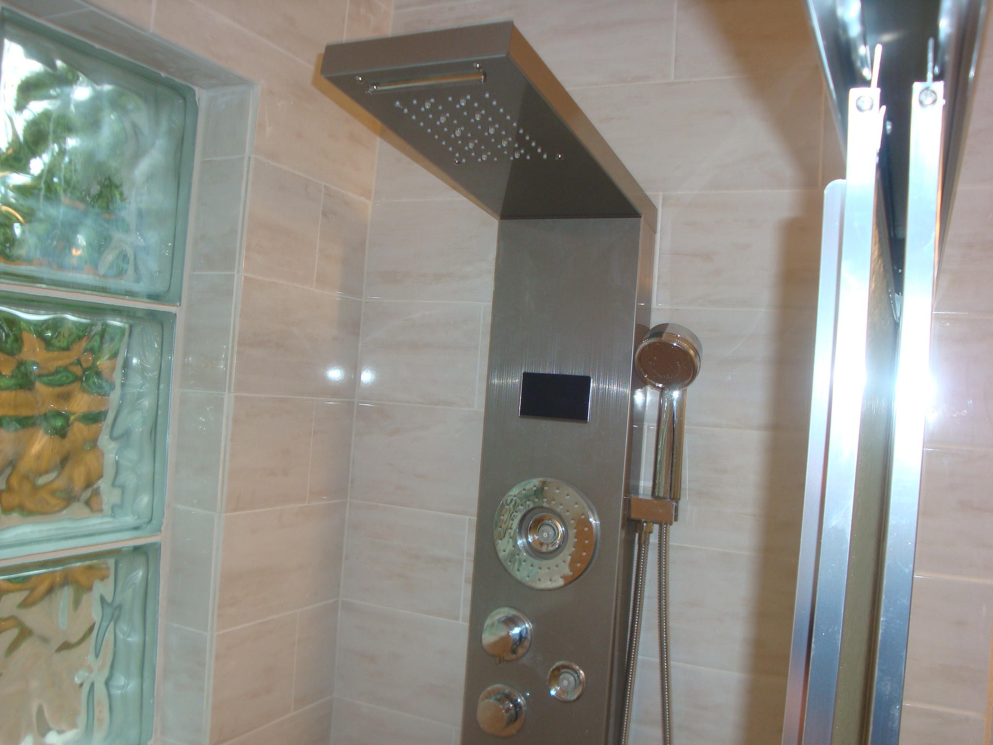 HOMES OF LEES CROSSING 6 - Residential