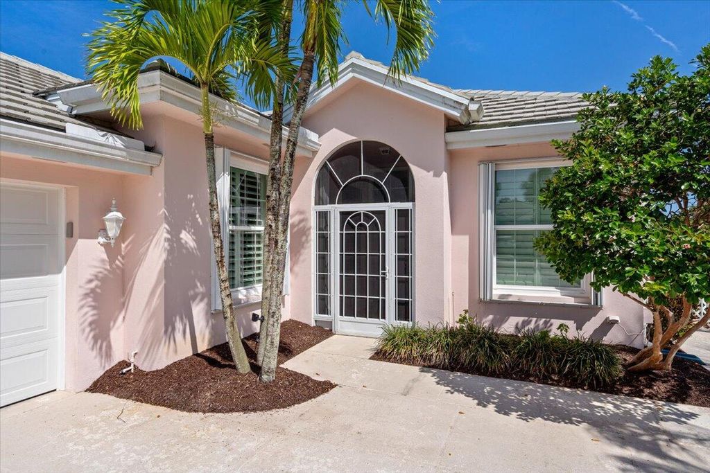 Photo of 4922 SE Heartleaf Terrace, Hobe Sound, FL 33455 (MLS # R11090421)