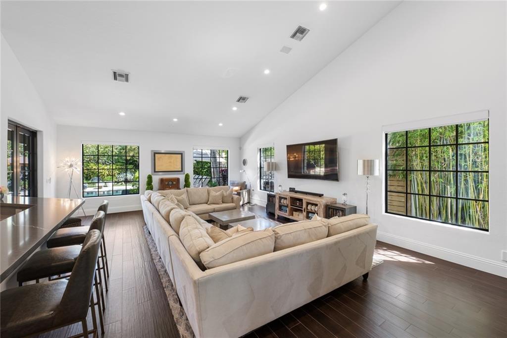 IDLEWYLD - Residential