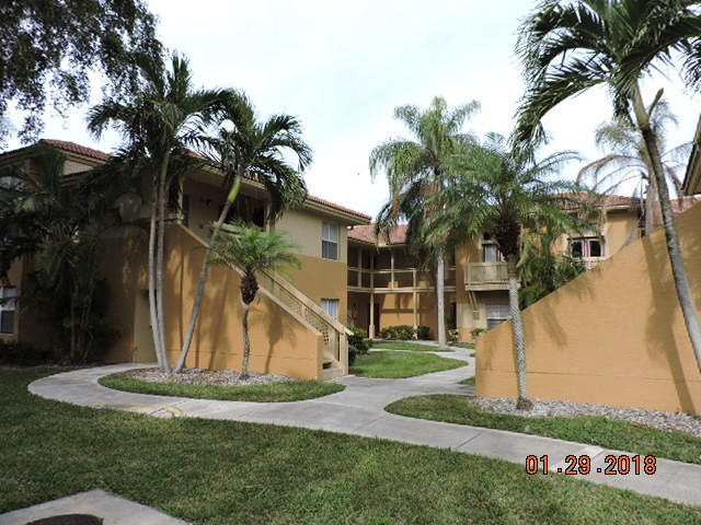 PALM LAKE CONDO - Residential