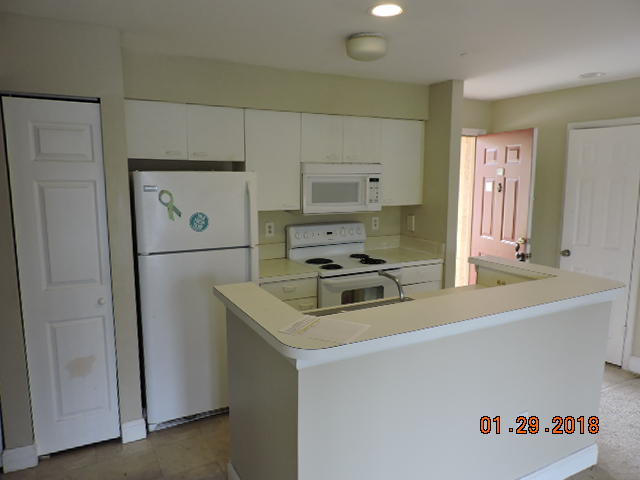 PALM LAKE CONDO - Residential