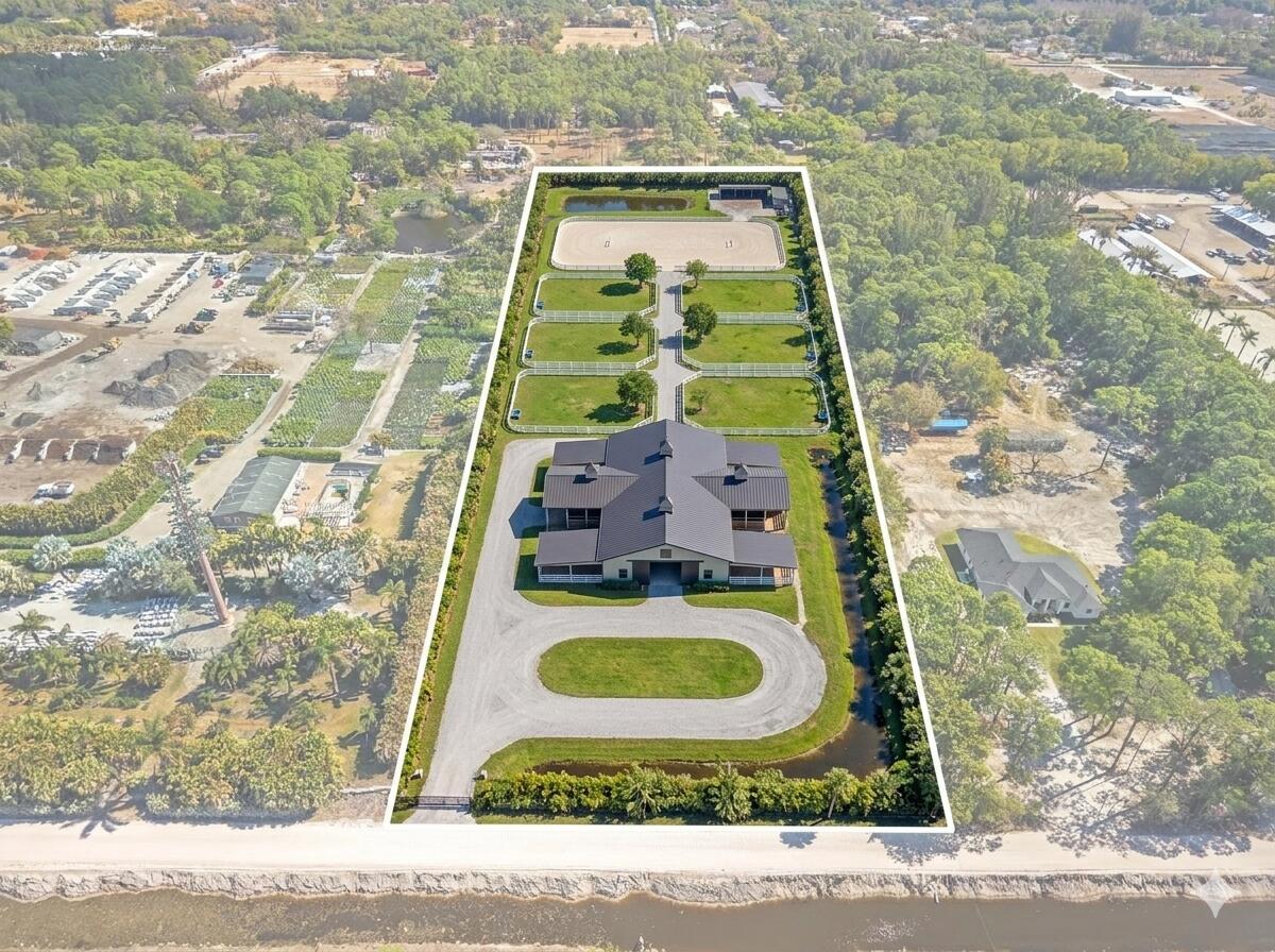 LOXAHATCHEE GROVES - Residential