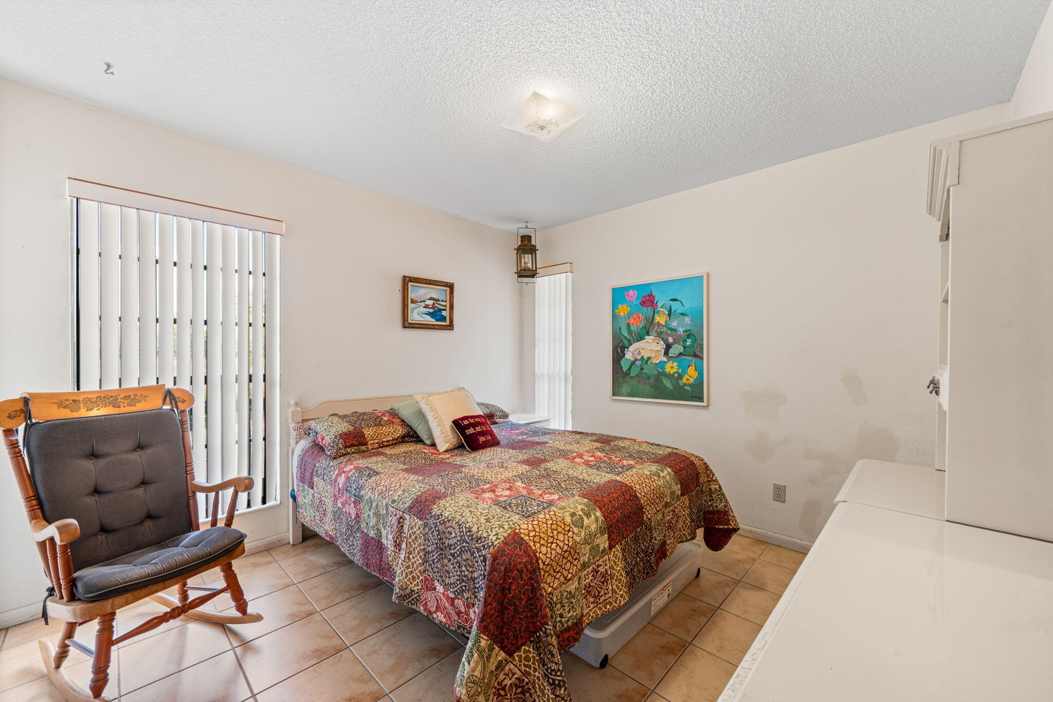 LOXAHATCHEE GROVES - Residential